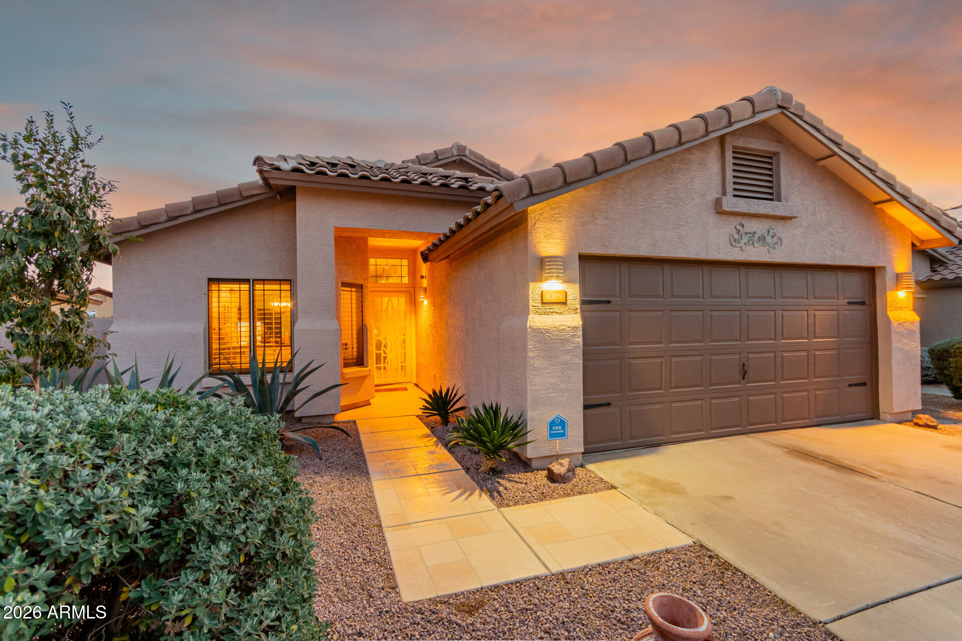 4309 E TETHER Trail