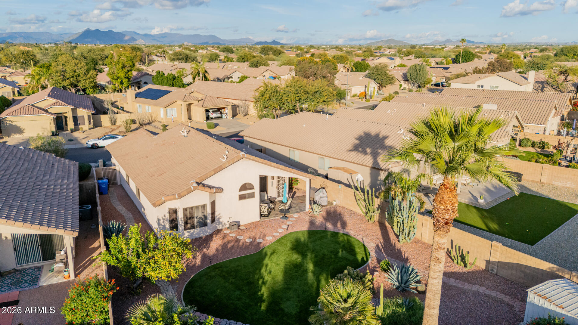 4309 E TETHER Trail