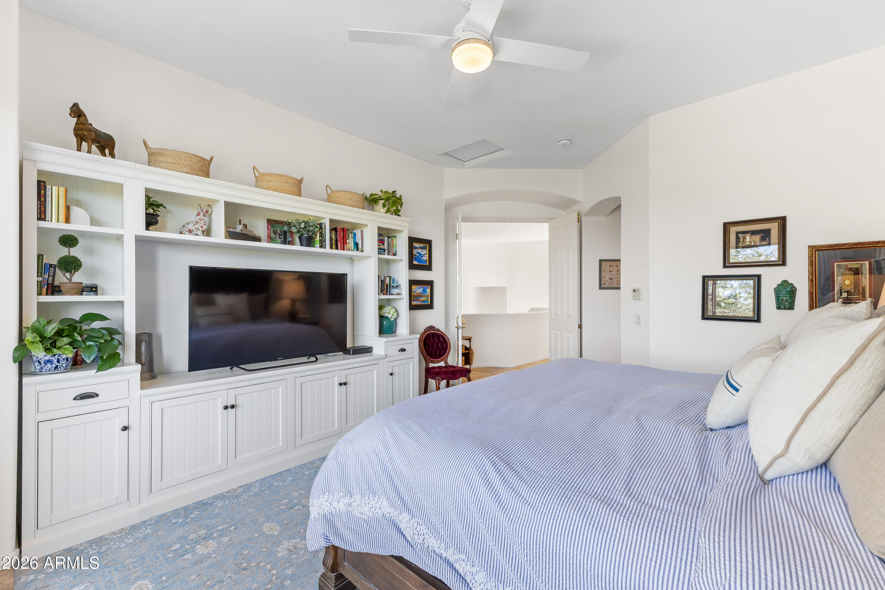 15240 N CLUBGATE Drive 141