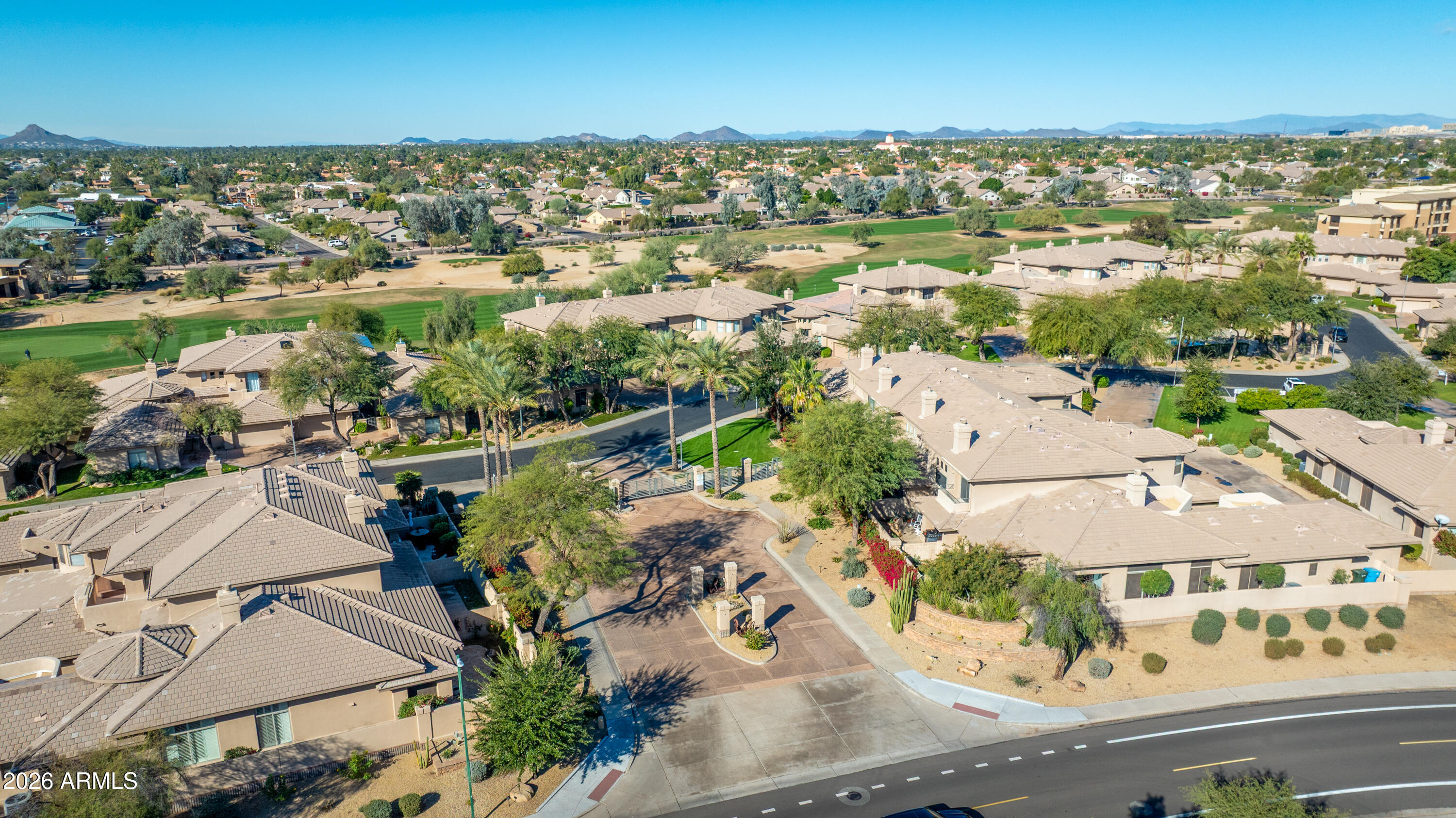 15240 N CLUBGATE Drive 141