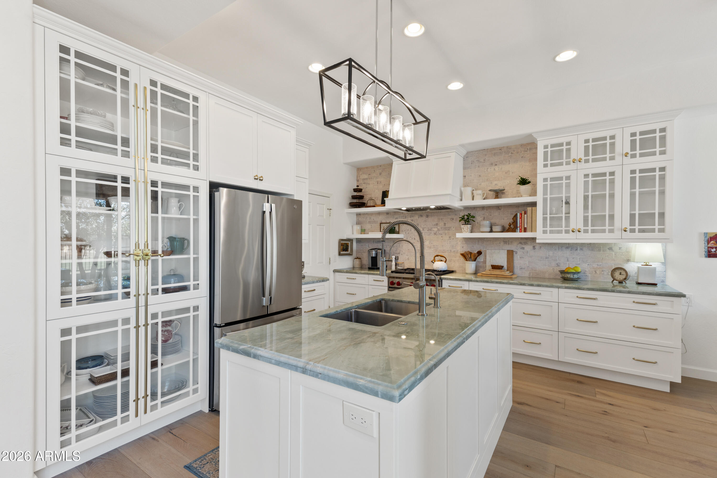 15240 N CLUBGATE Drive 141