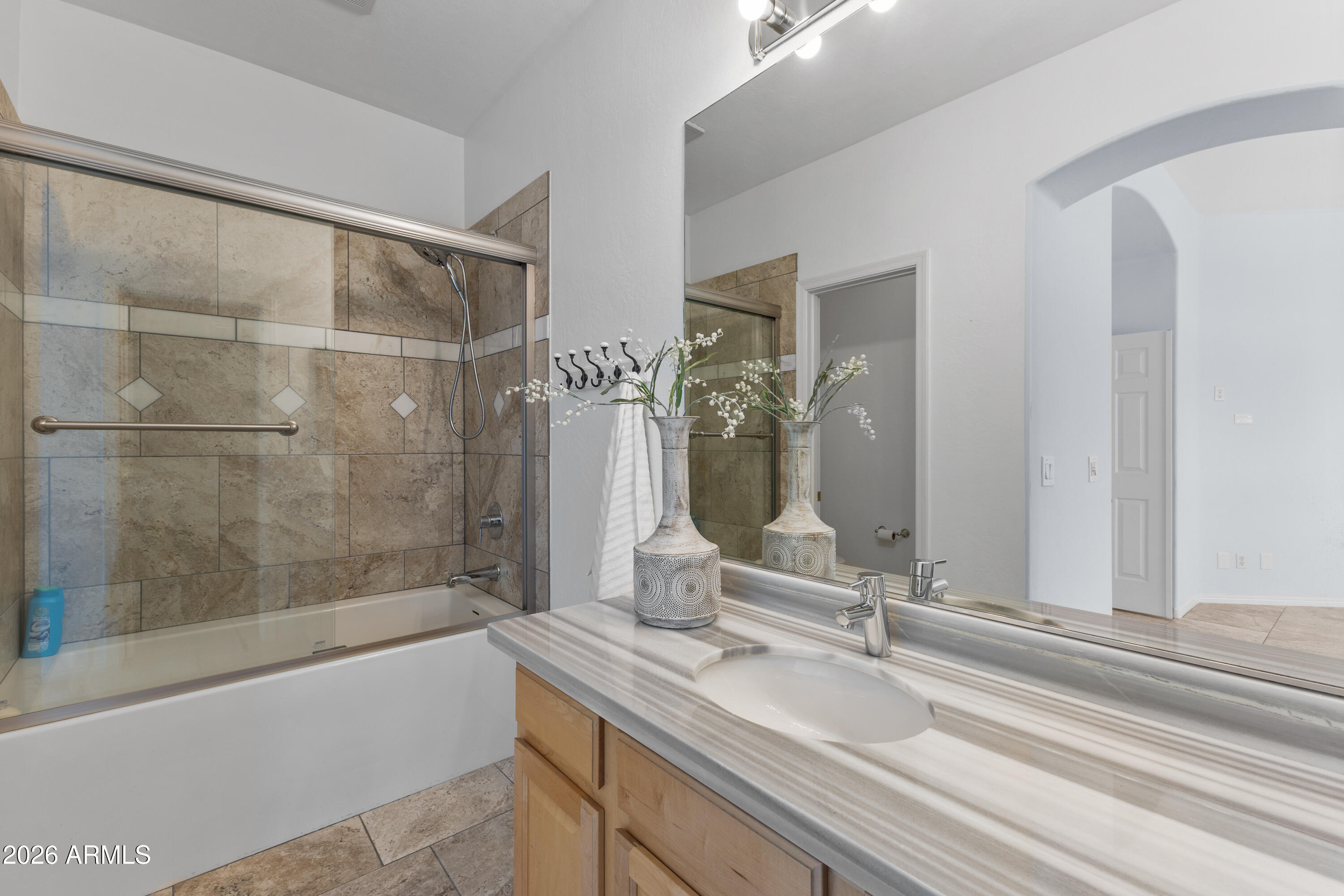 15240 N CLUBGATE Drive 141