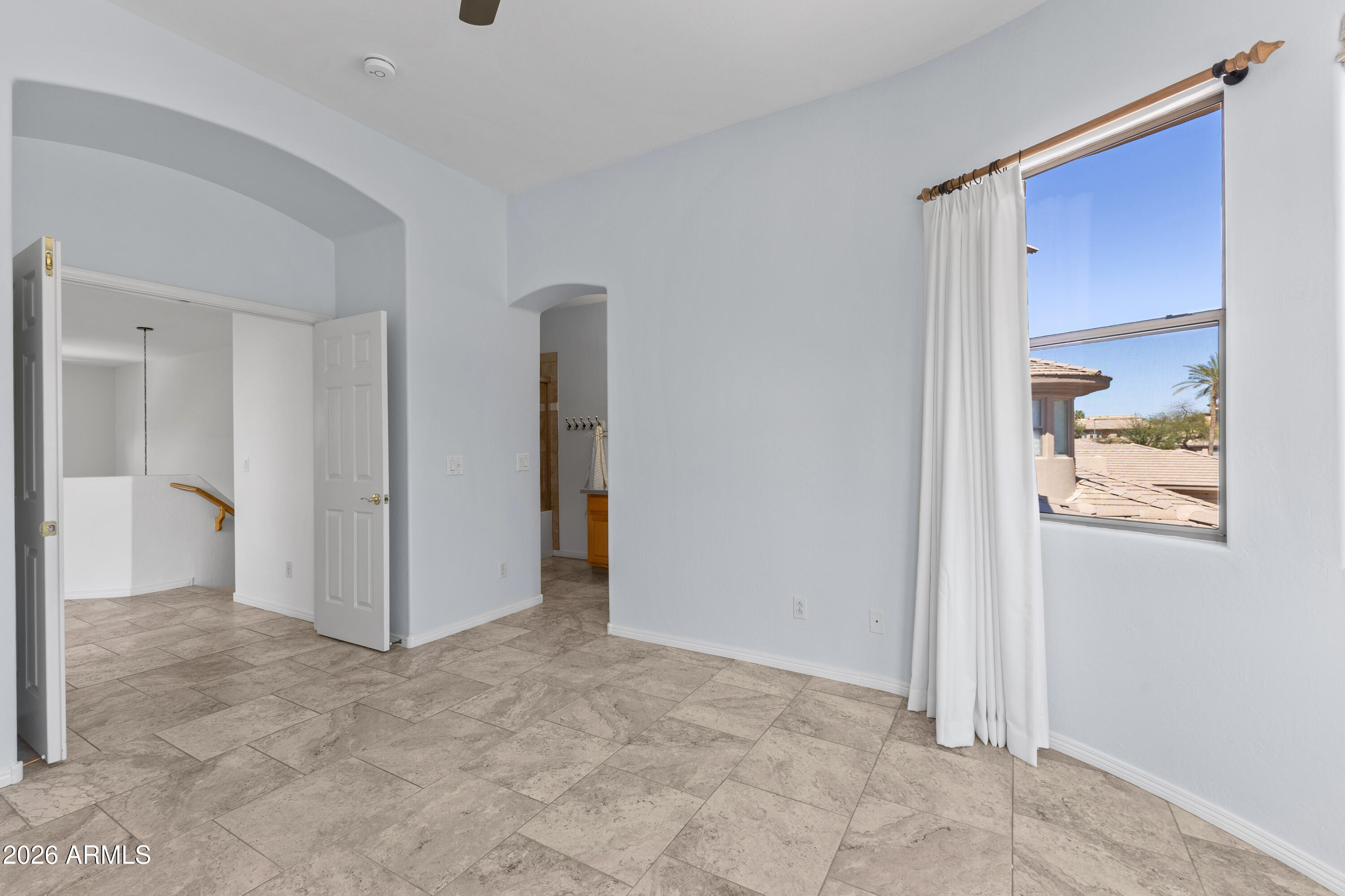 15240 N CLUBGATE Drive 141