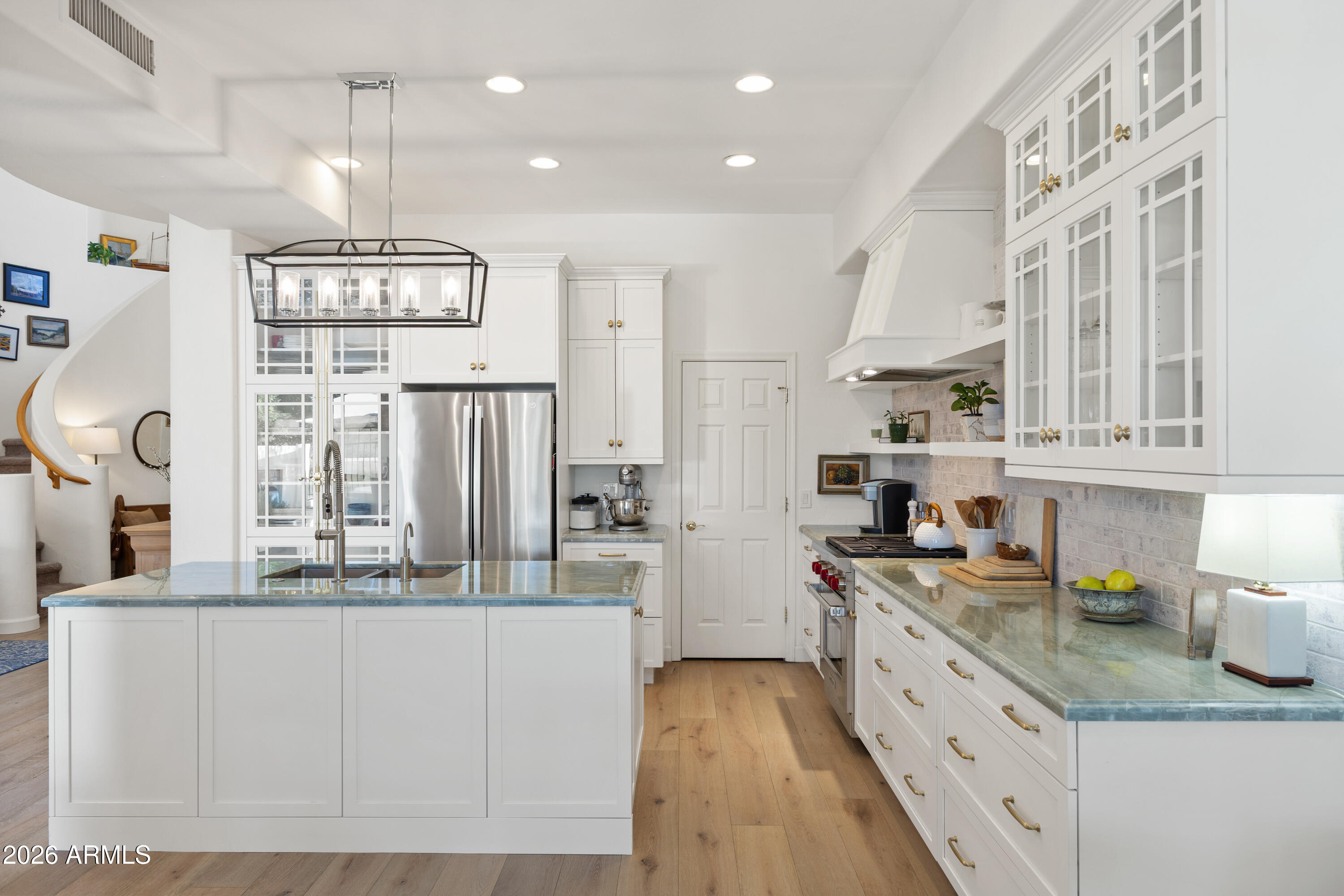 15240 N CLUBGATE Drive 141