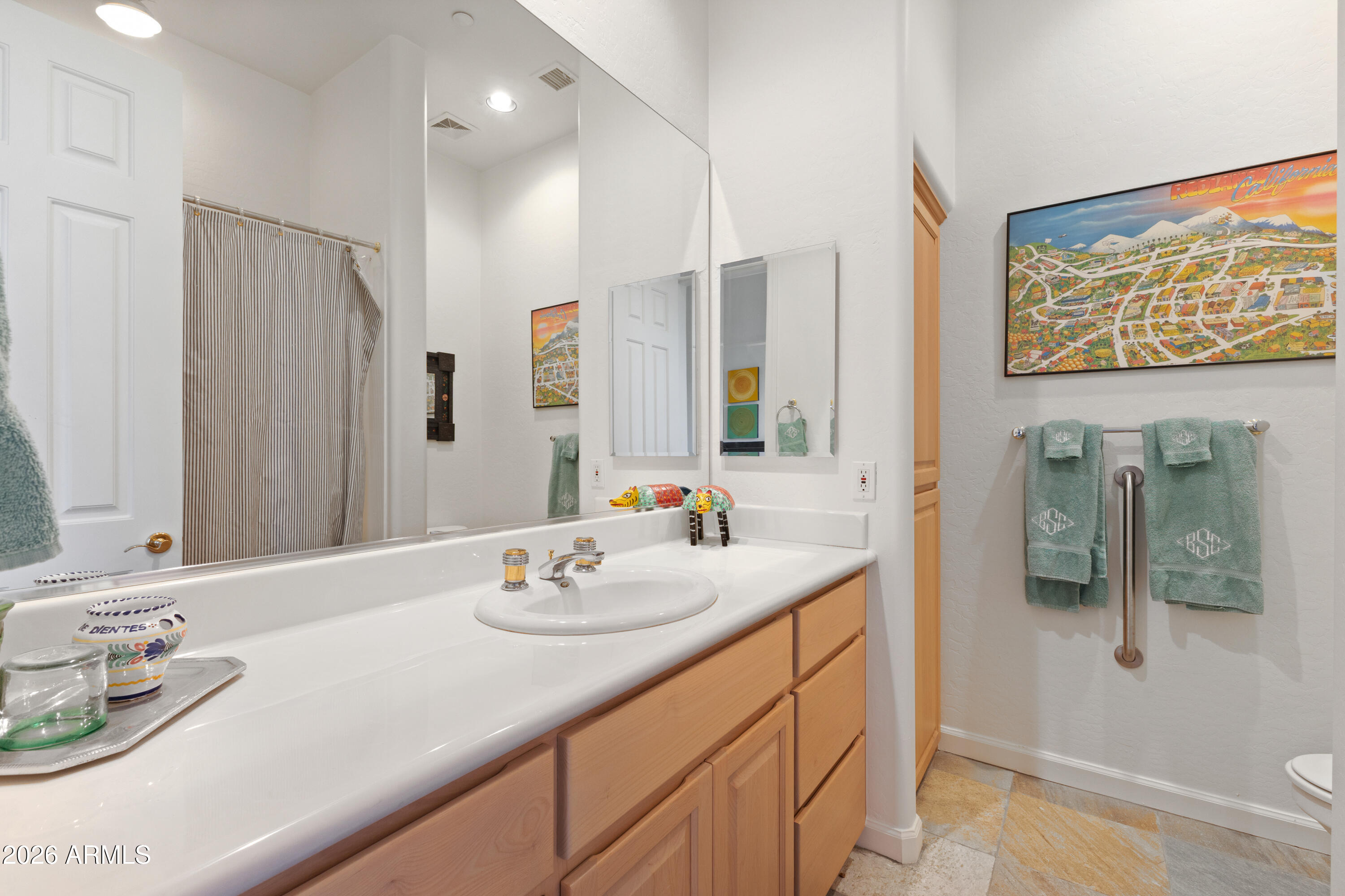 9290 E THOMPSON PEAK Parkway 255