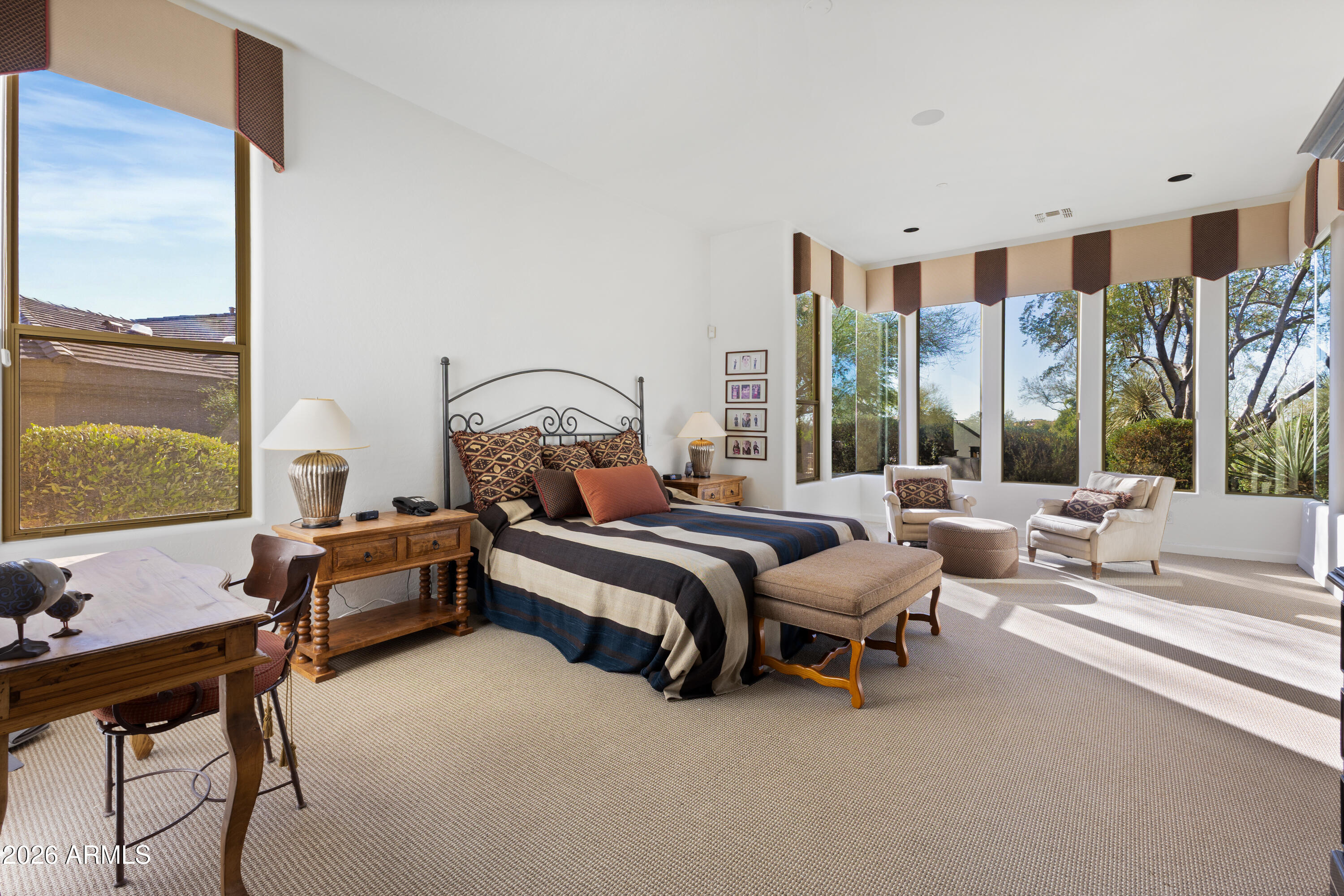 9290 E THOMPSON PEAK Parkway 255