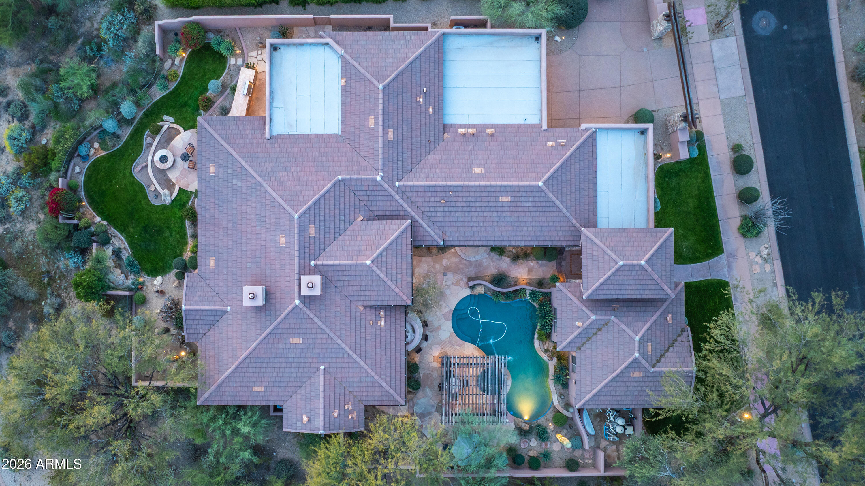 9290 E THOMPSON PEAK Parkway 108