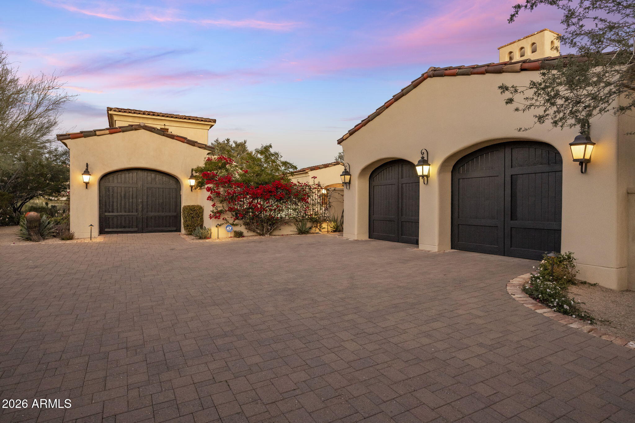 9290 E THOMPSON PEAK Parkway 455