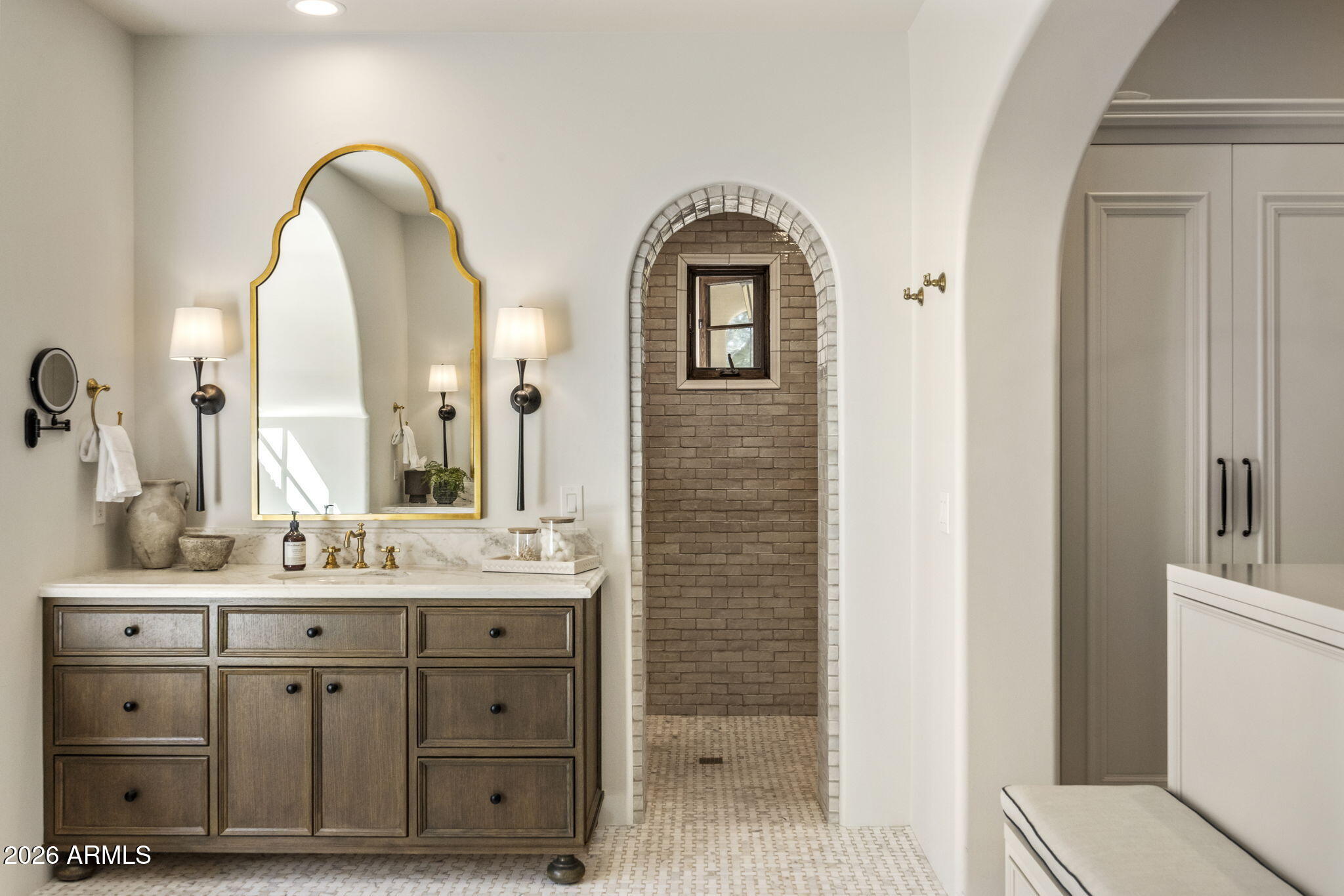 9290 E THOMPSON PEAK Parkway 455