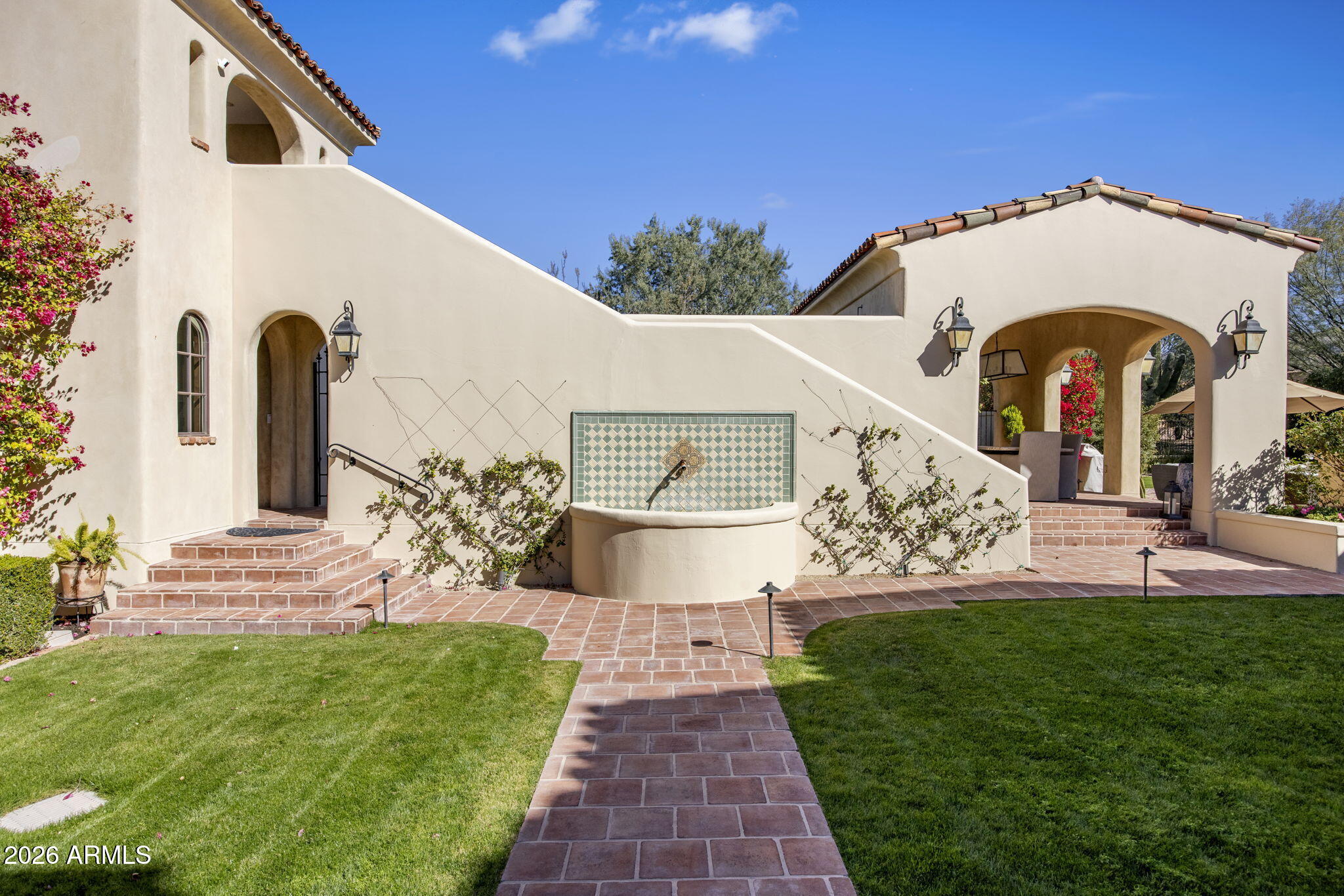 9290 E THOMPSON PEAK Parkway 455