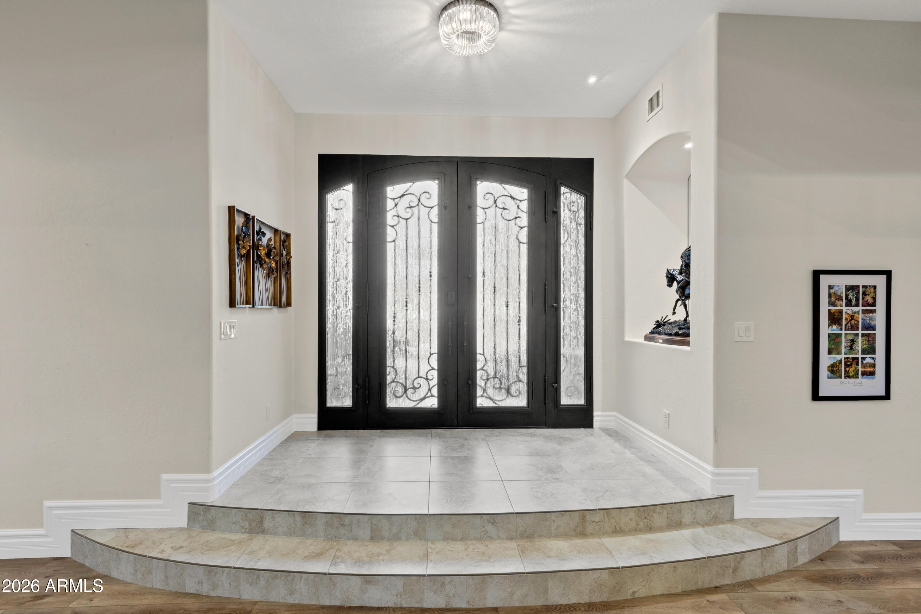 5335 W ROSE GARDEN Lane
