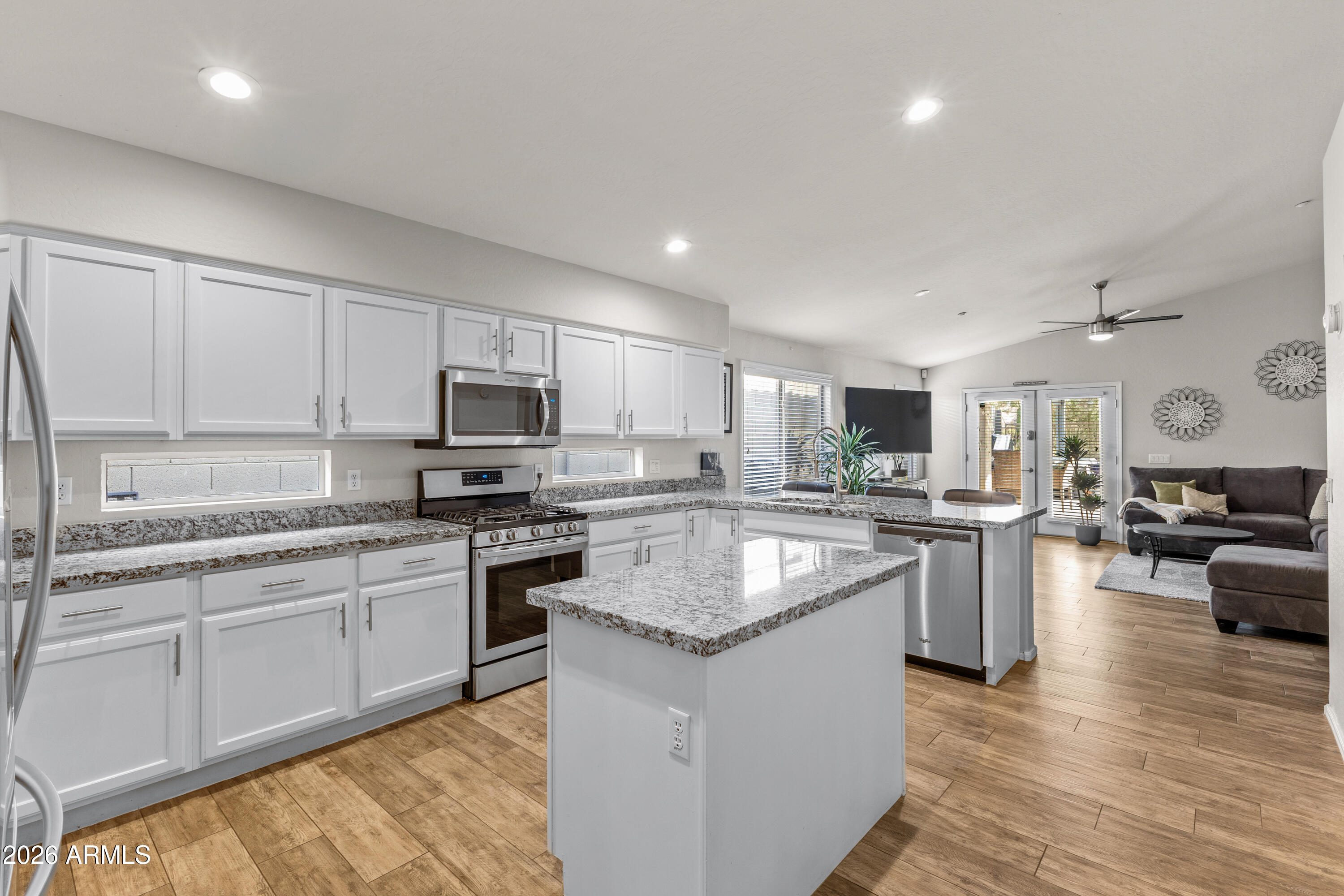 10459 E HILLERY Drive