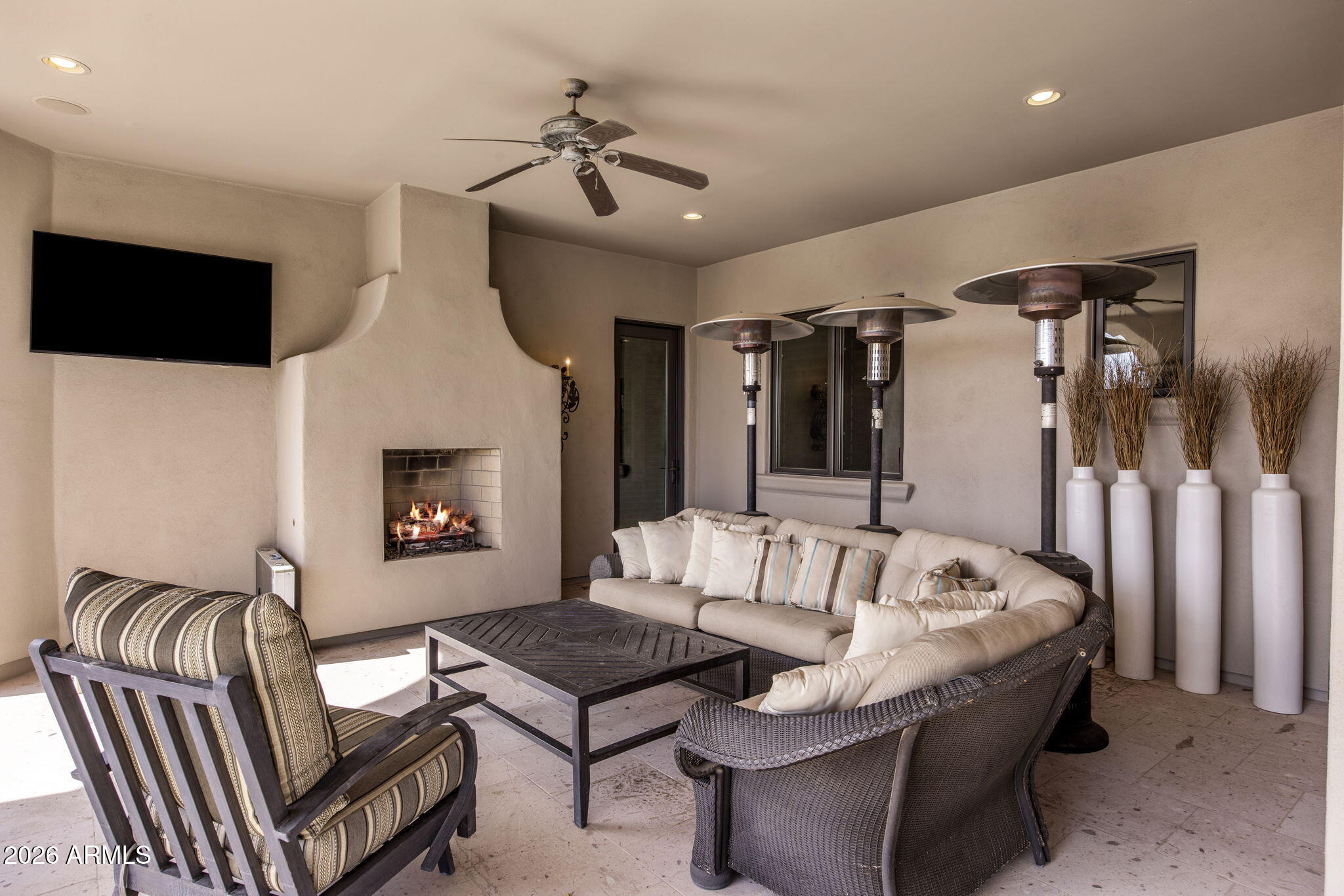 9067 E SIERRA PINTA Drive