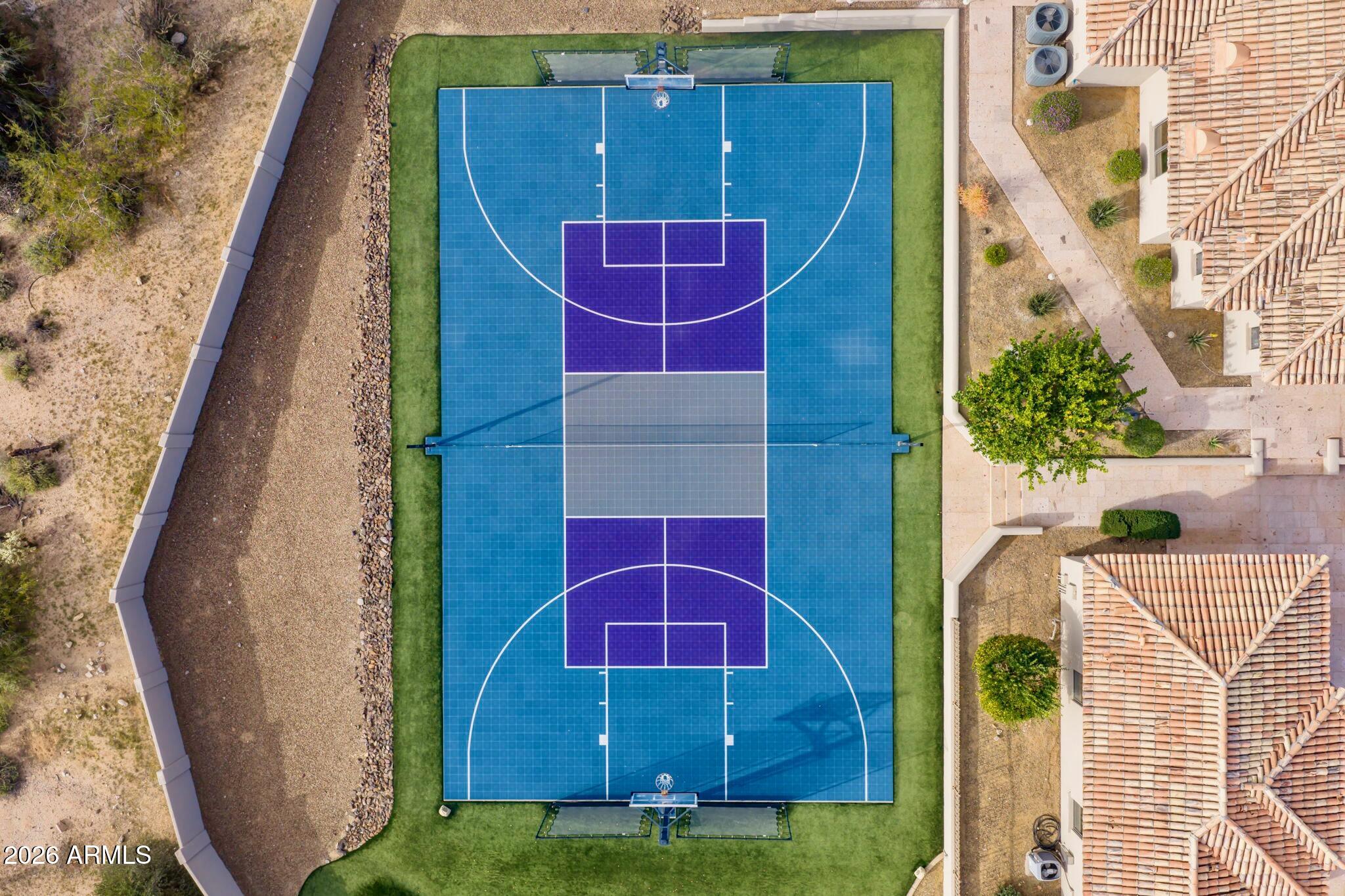 9067 E SIERRA PINTA Drive