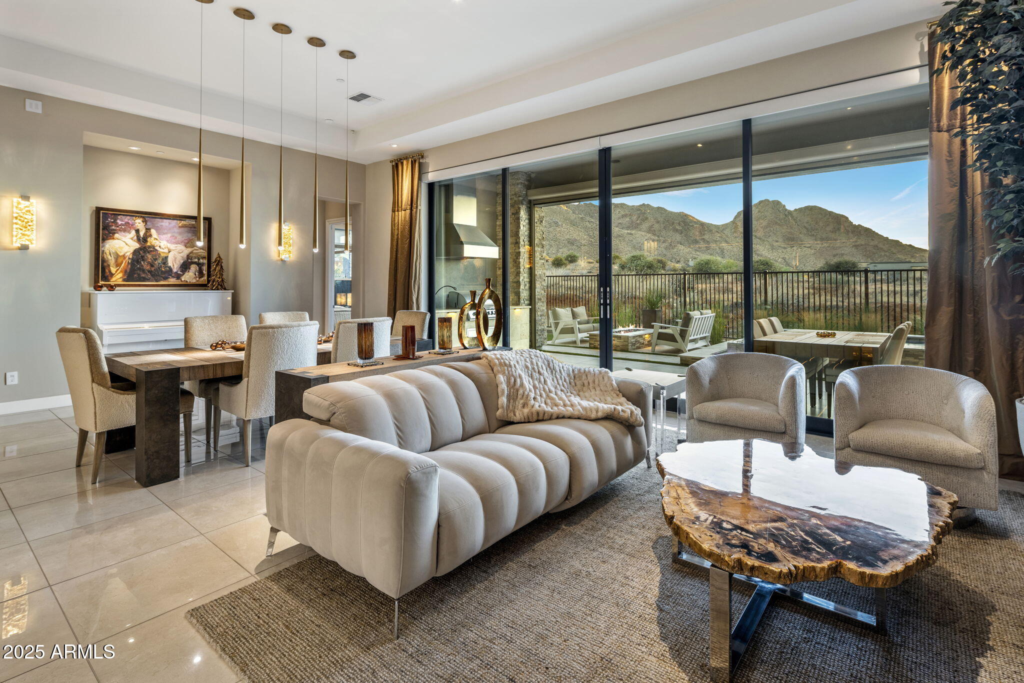 12311 E BLACK ROCK Road