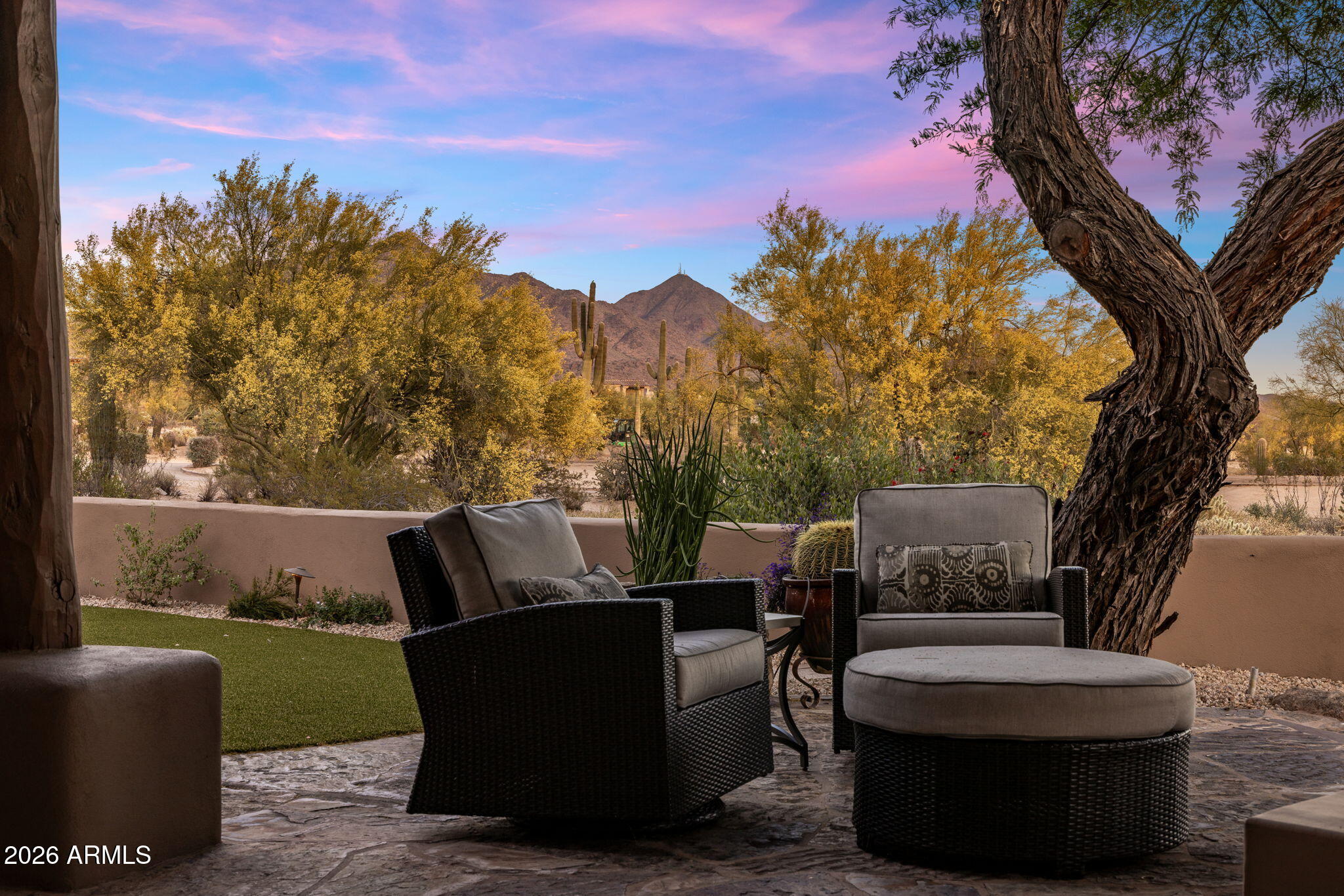 9290 E THOMPSON PEAK Parkway 463