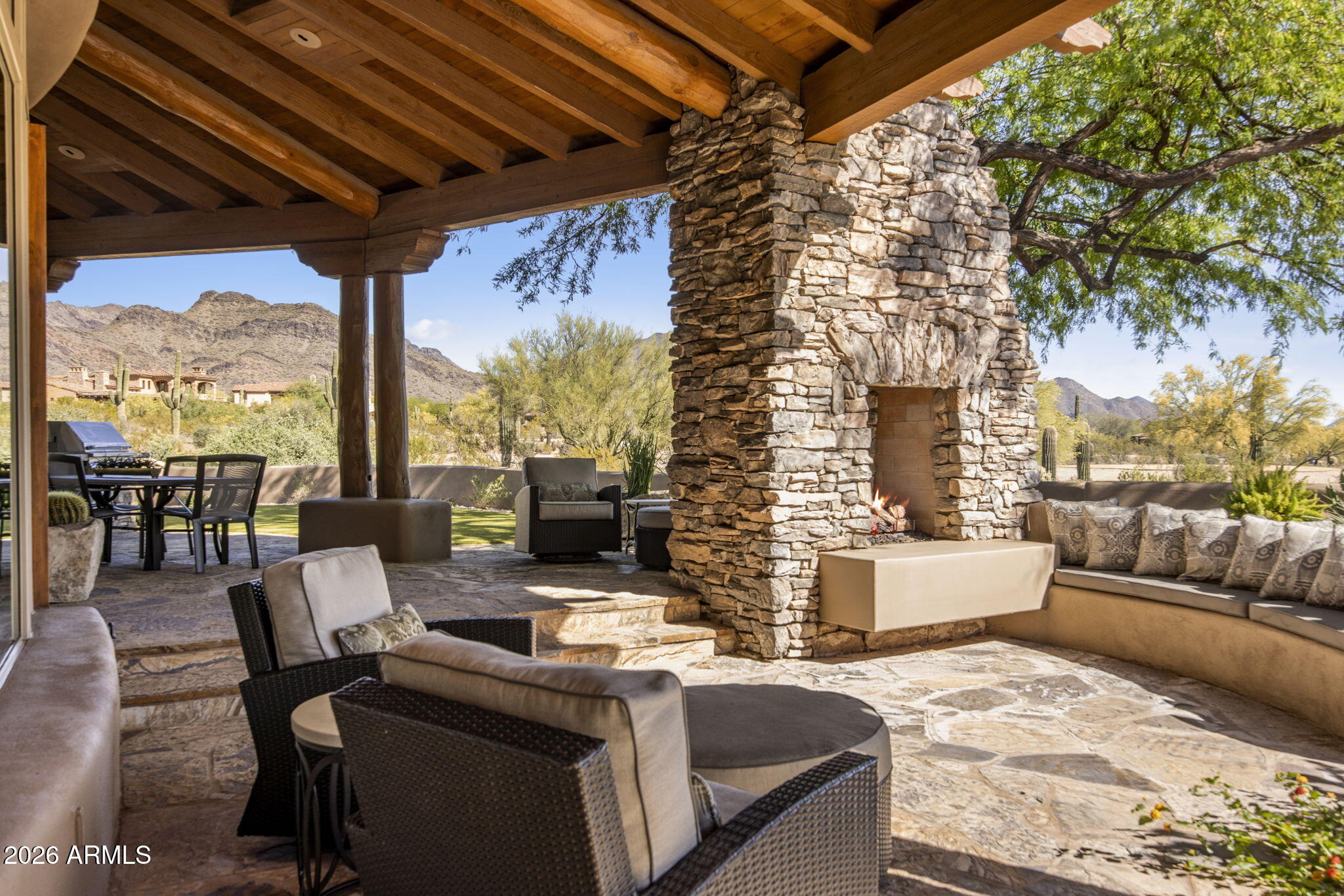 9290 E THOMPSON PEAK Parkway 463