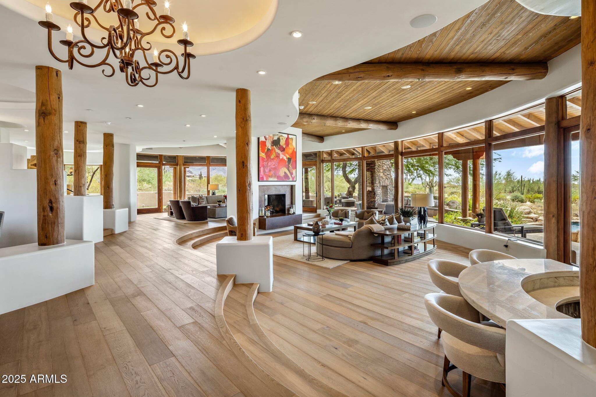 9290 E THOMPSON PEAK Parkway 463