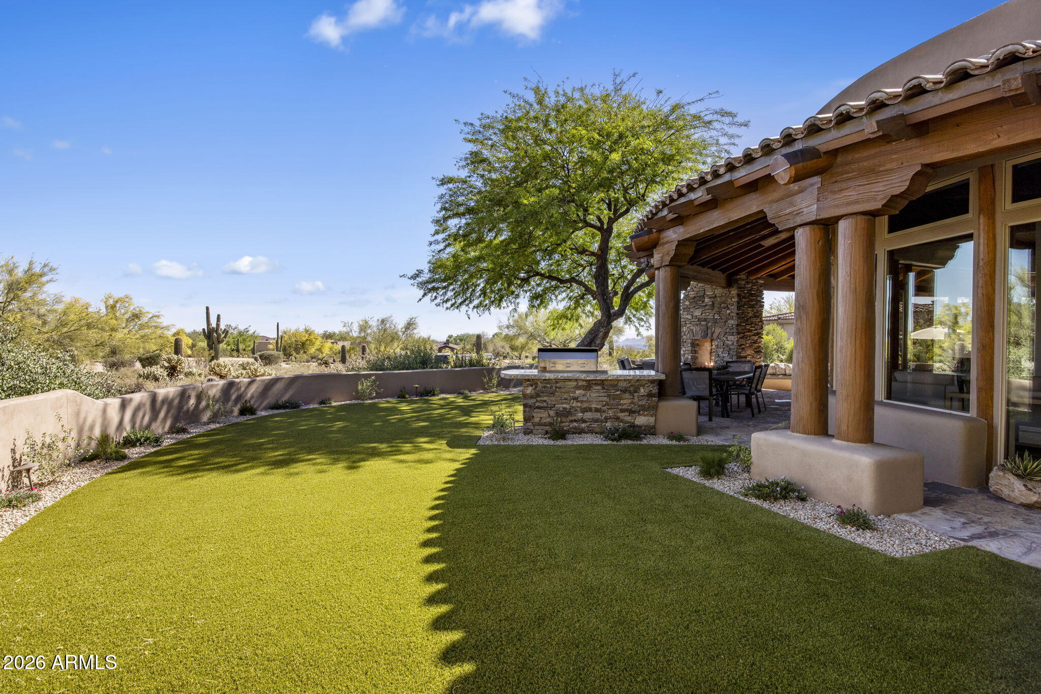 9290 E THOMPSON PEAK Parkway 463