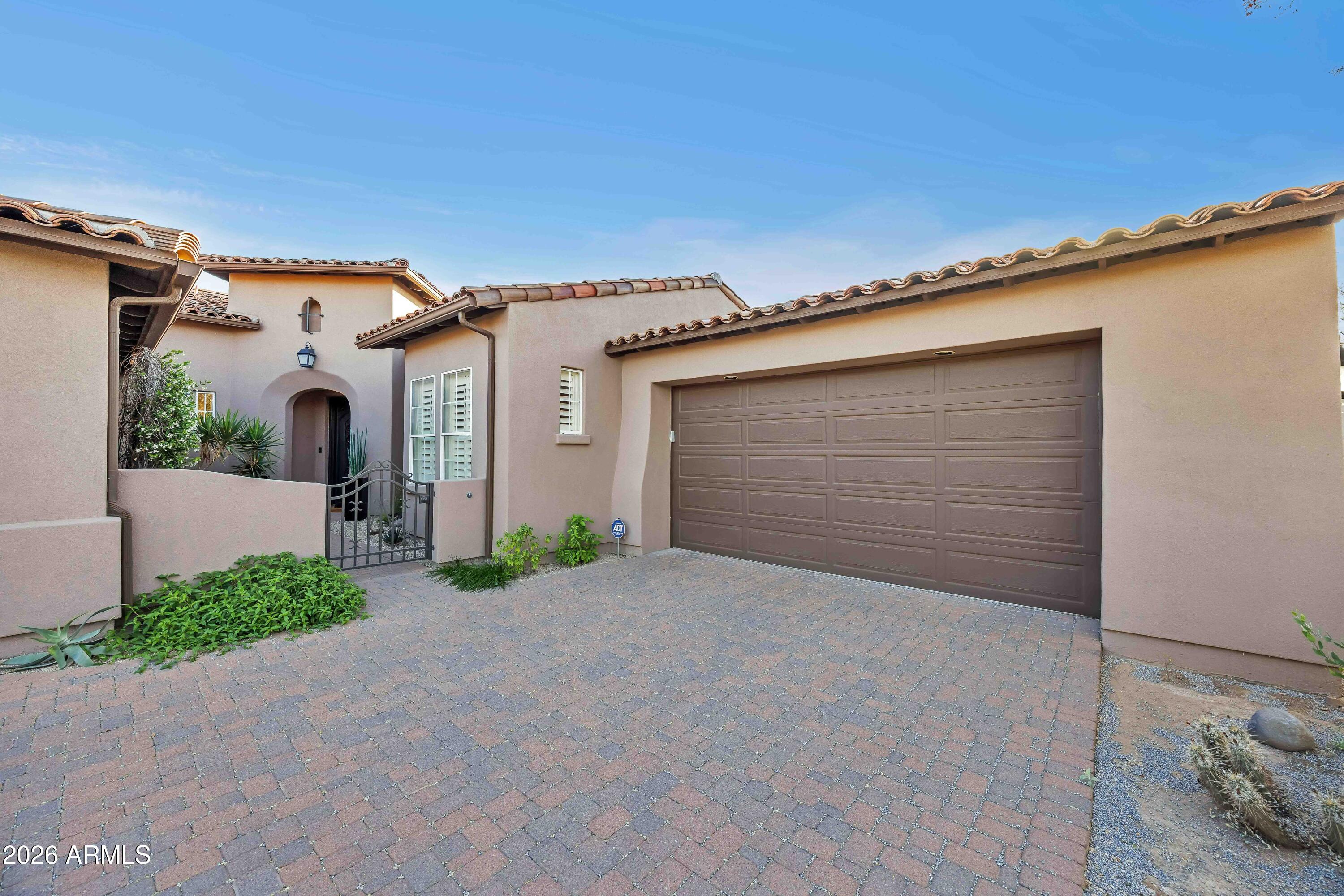 8923 E Mountain Spring Road