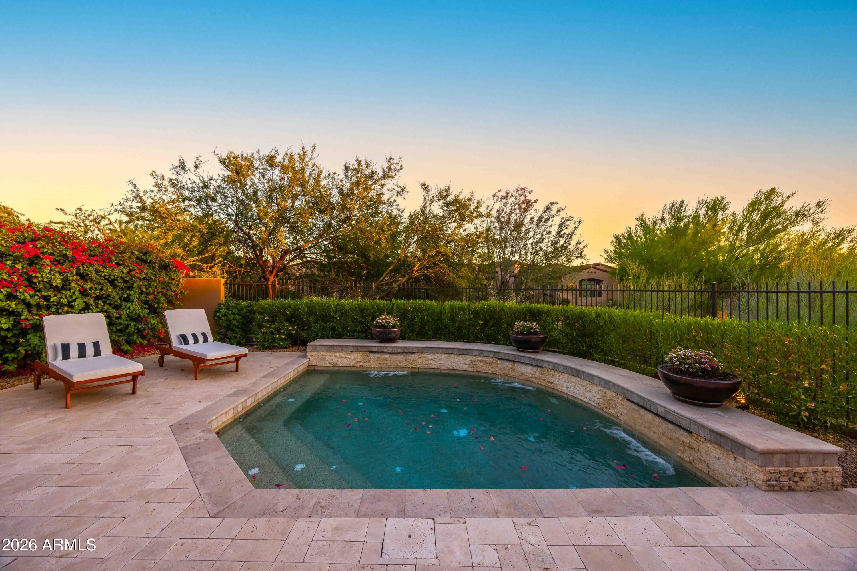 8923 E Mountain Spring Road