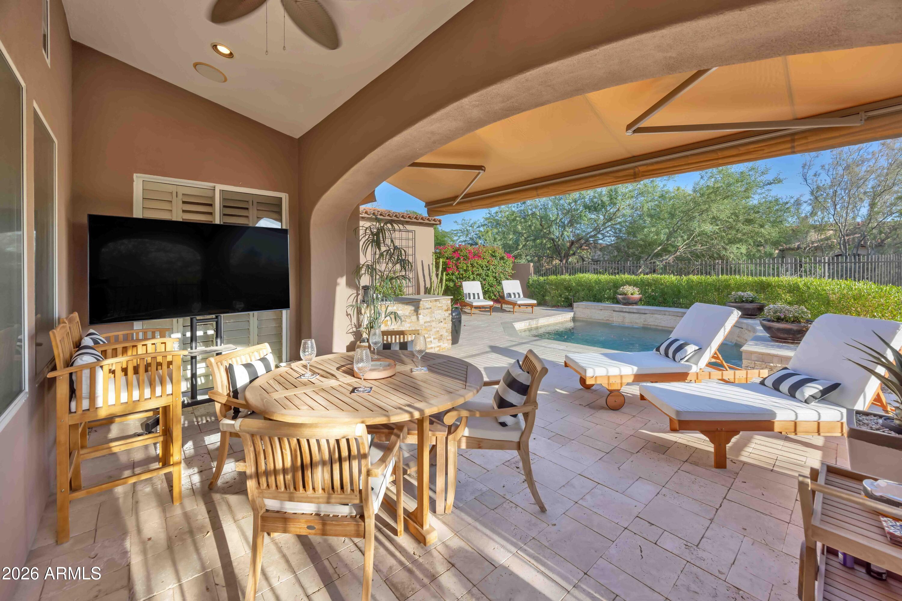 8923 E Mountain Spring Road