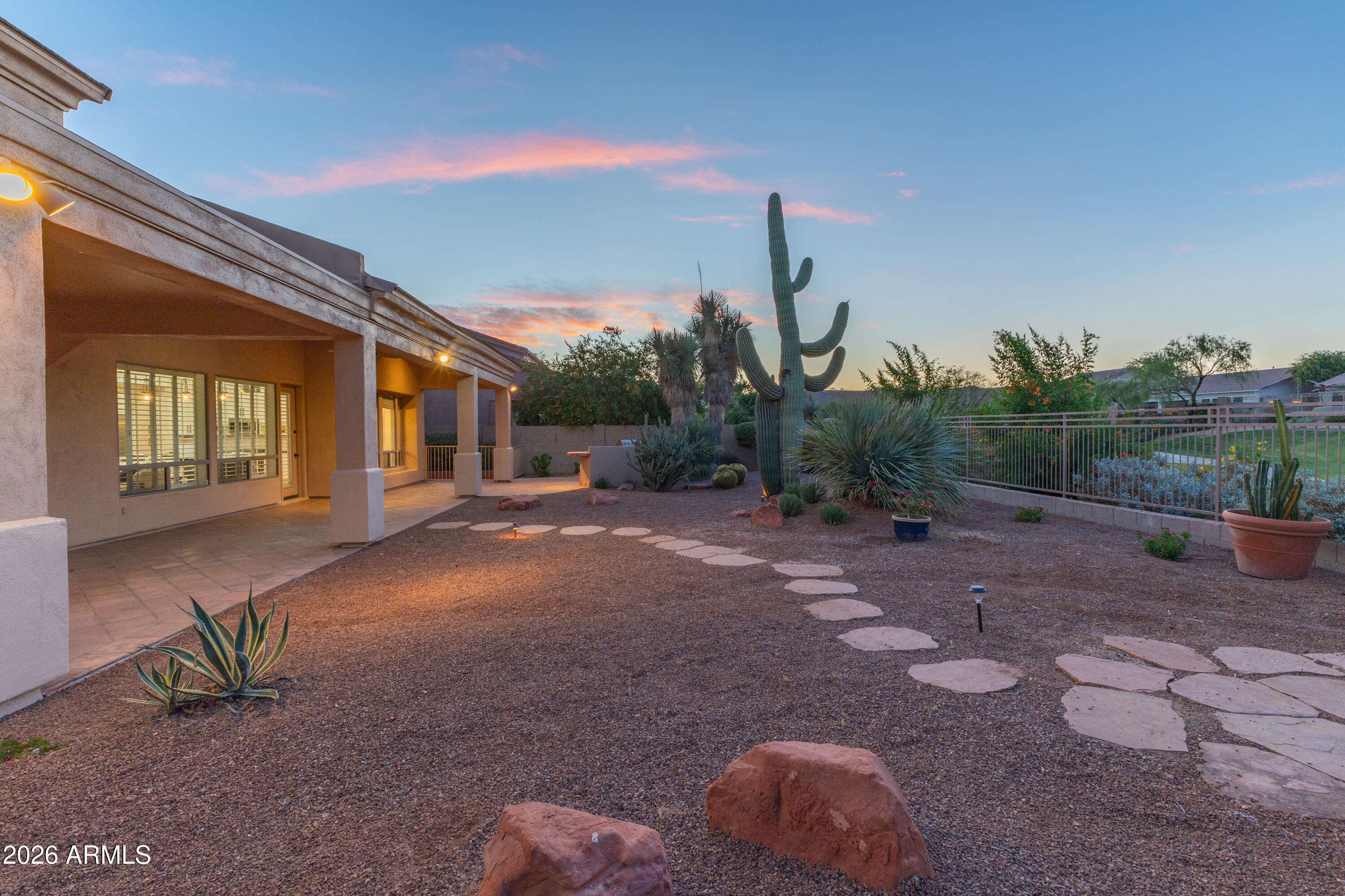 7446 E JOURNEY Lane