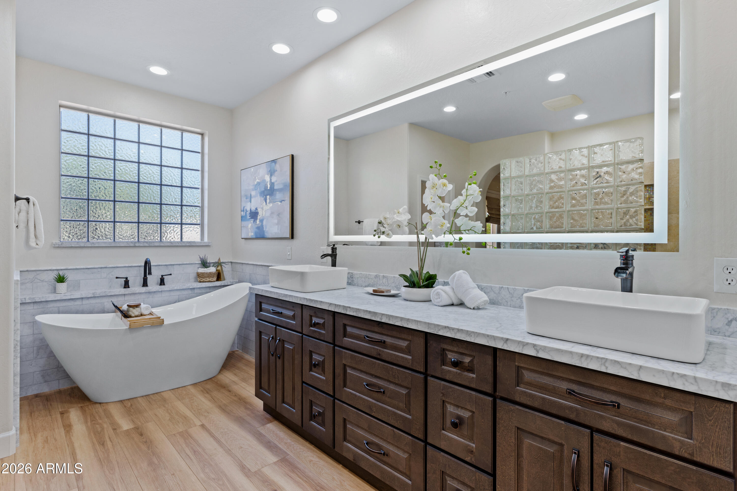 7446 E JOURNEY Lane