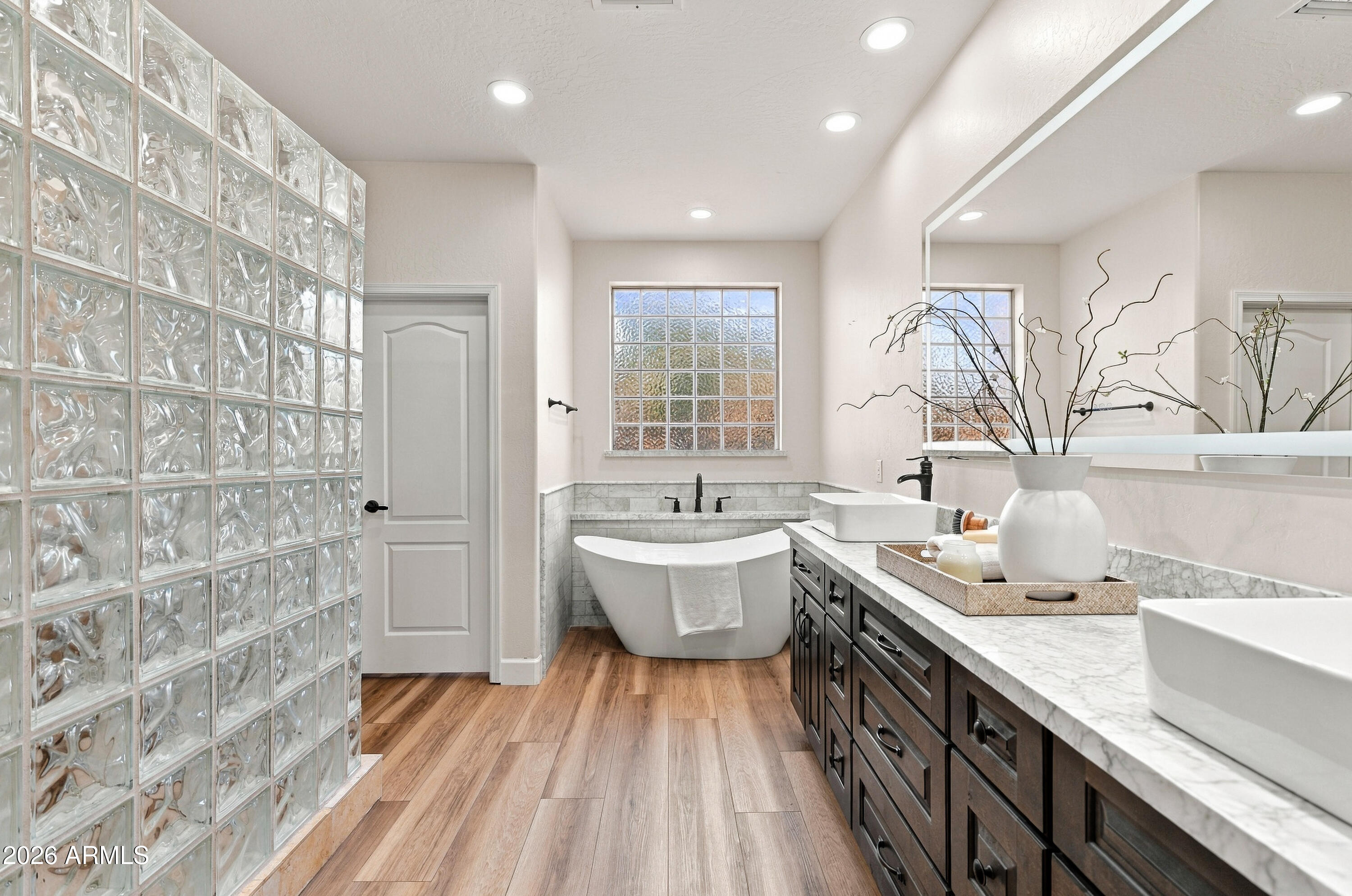 7446 E JOURNEY Lane