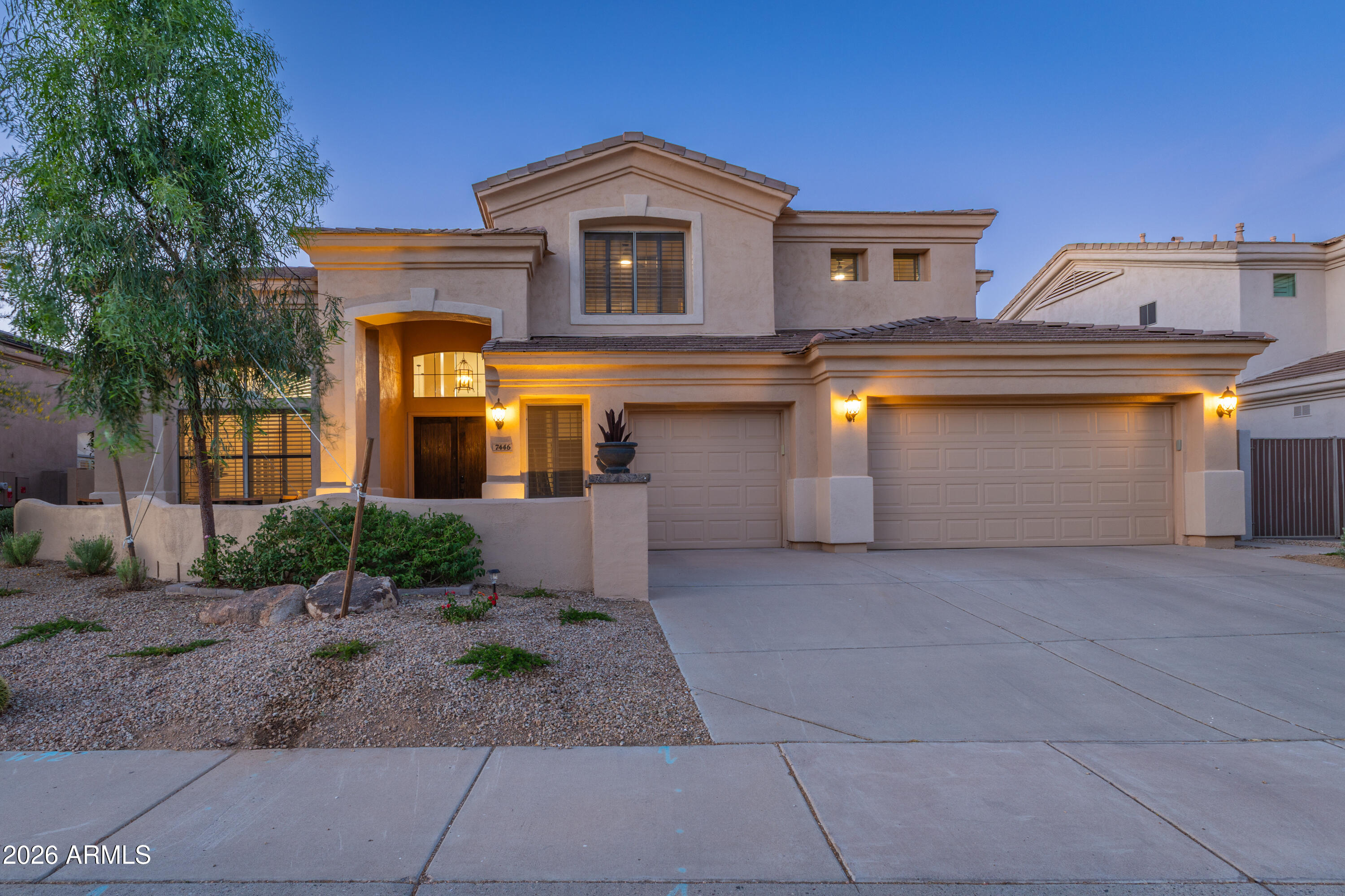 7446 E JOURNEY Lane