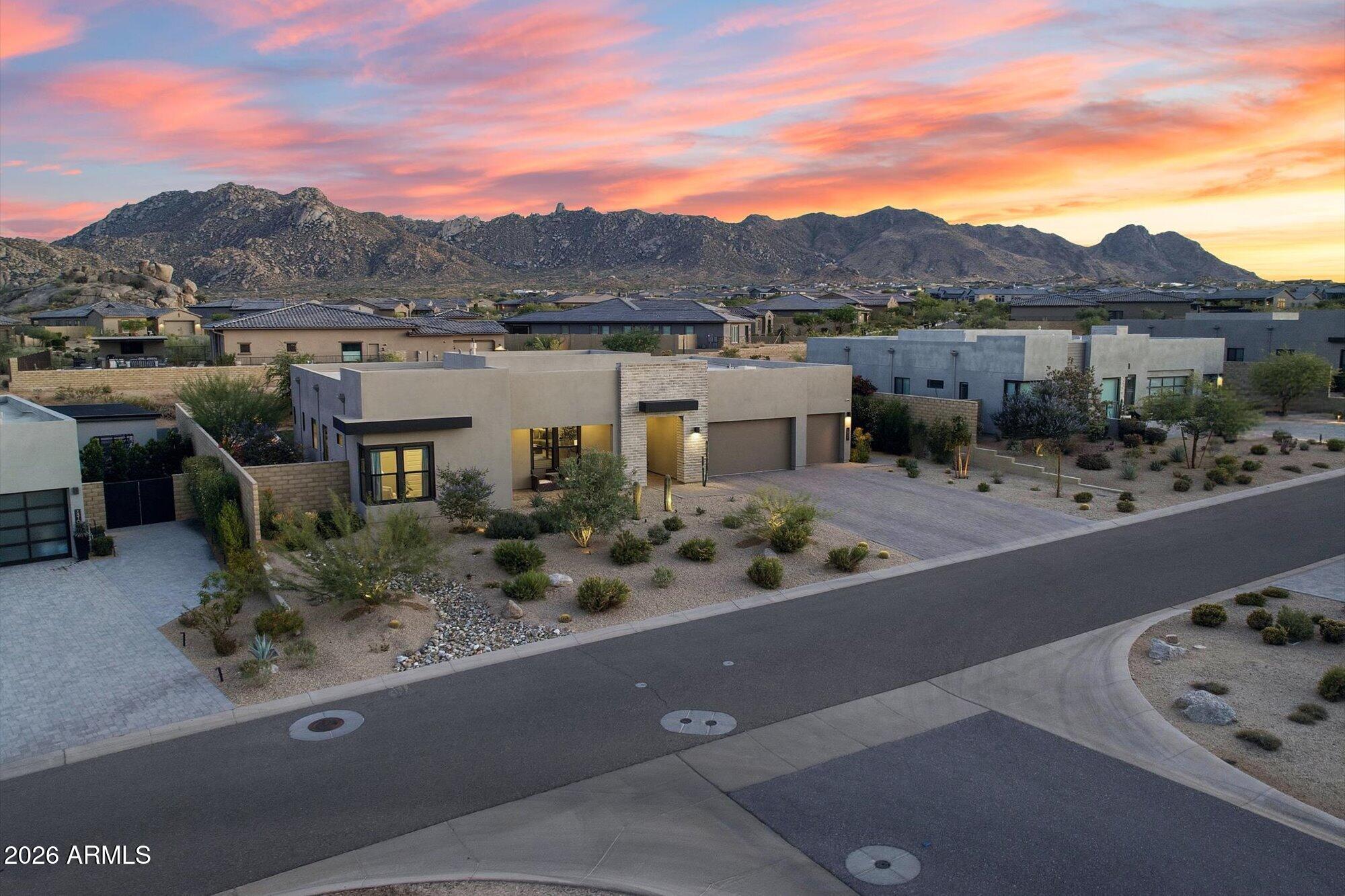 13081 E JUAN TABO Road
