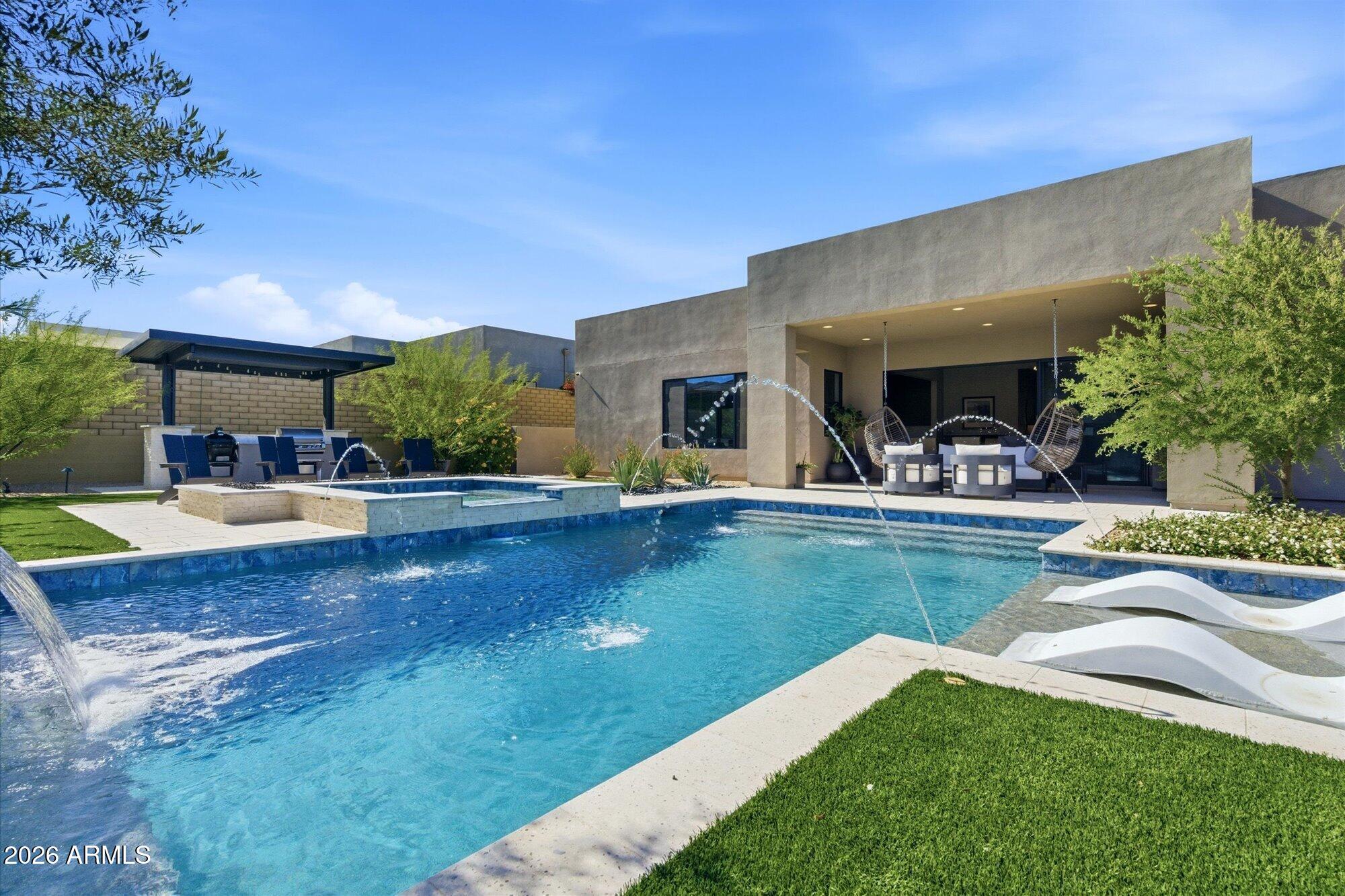 13081 E JUAN TABO Road