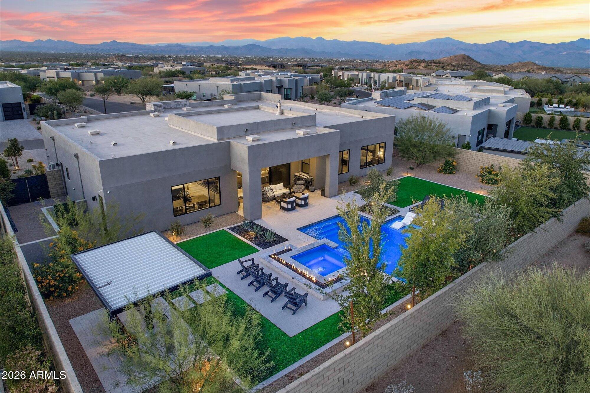 13081 E JUAN TABO Road