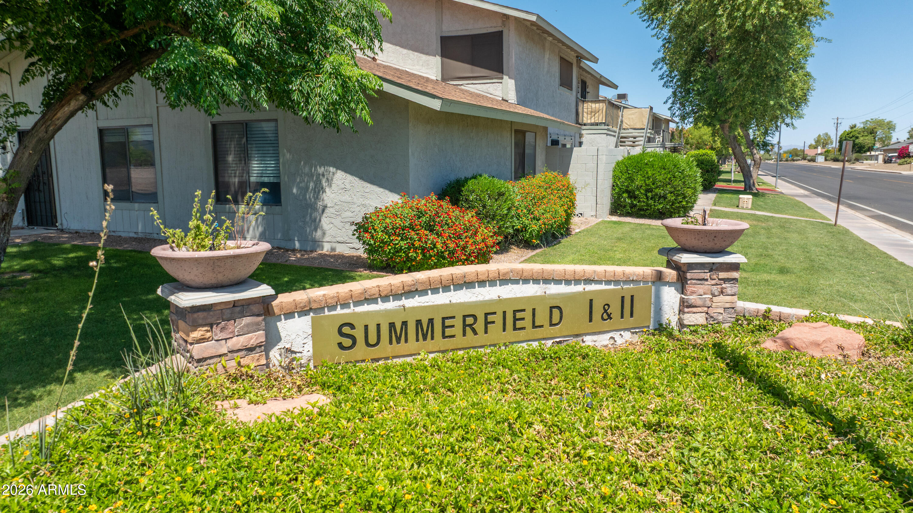 1047 N 84TH Place