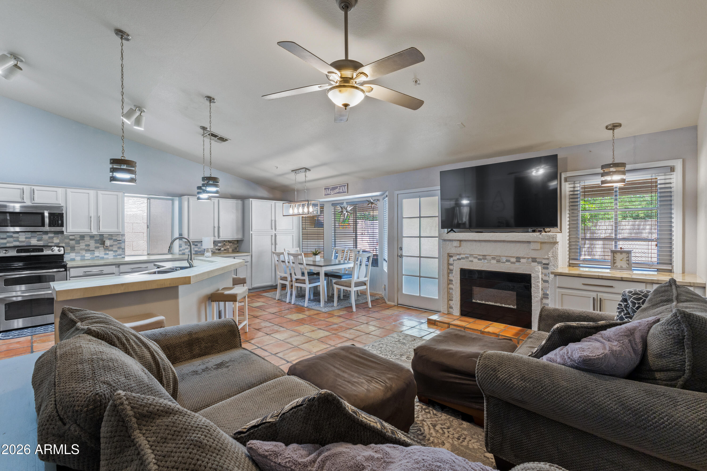13293 N 94TH Place