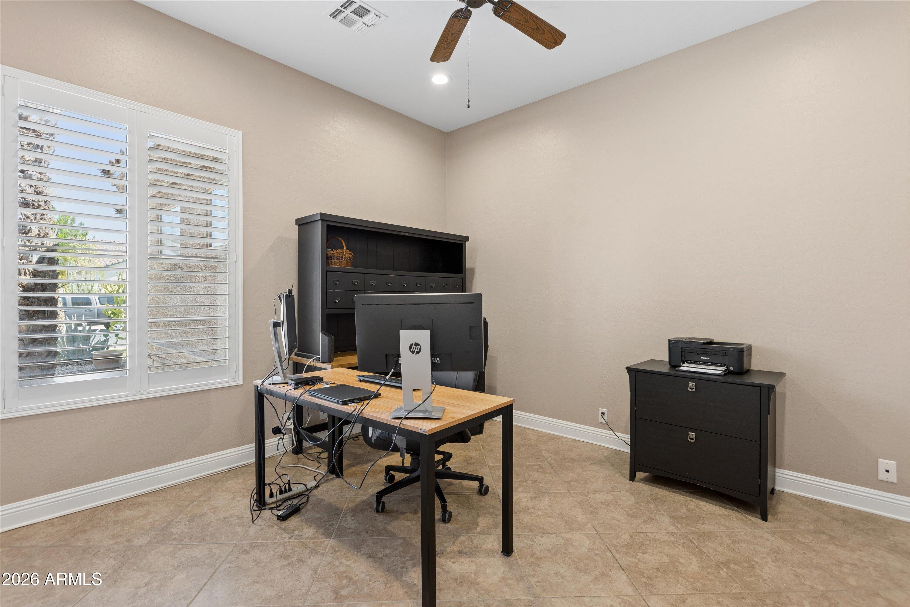 9724 E NATAL Avenue