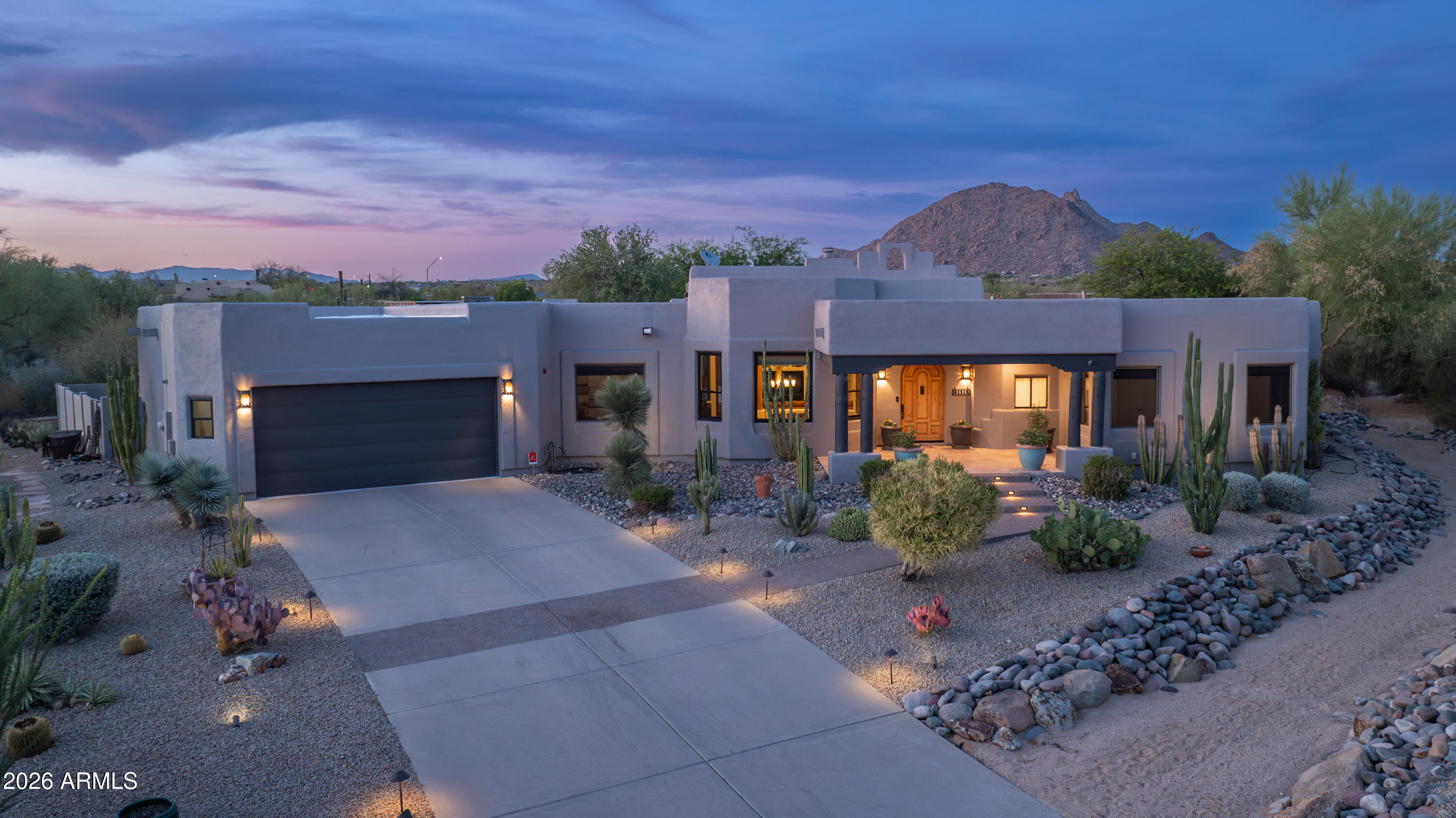 8626 E SANTA CATALINA Drive