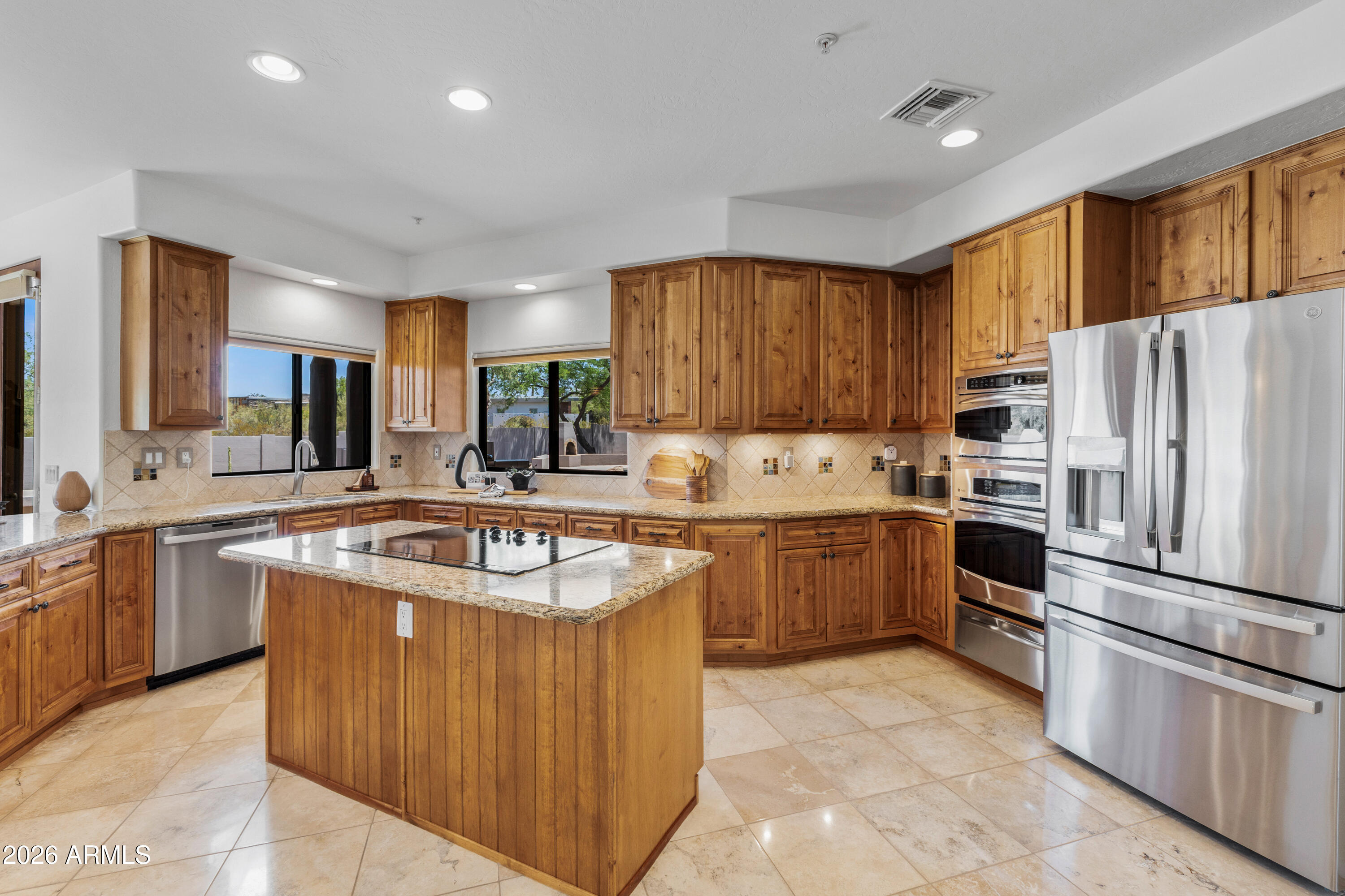 8626 E SANTA CATALINA Drive
