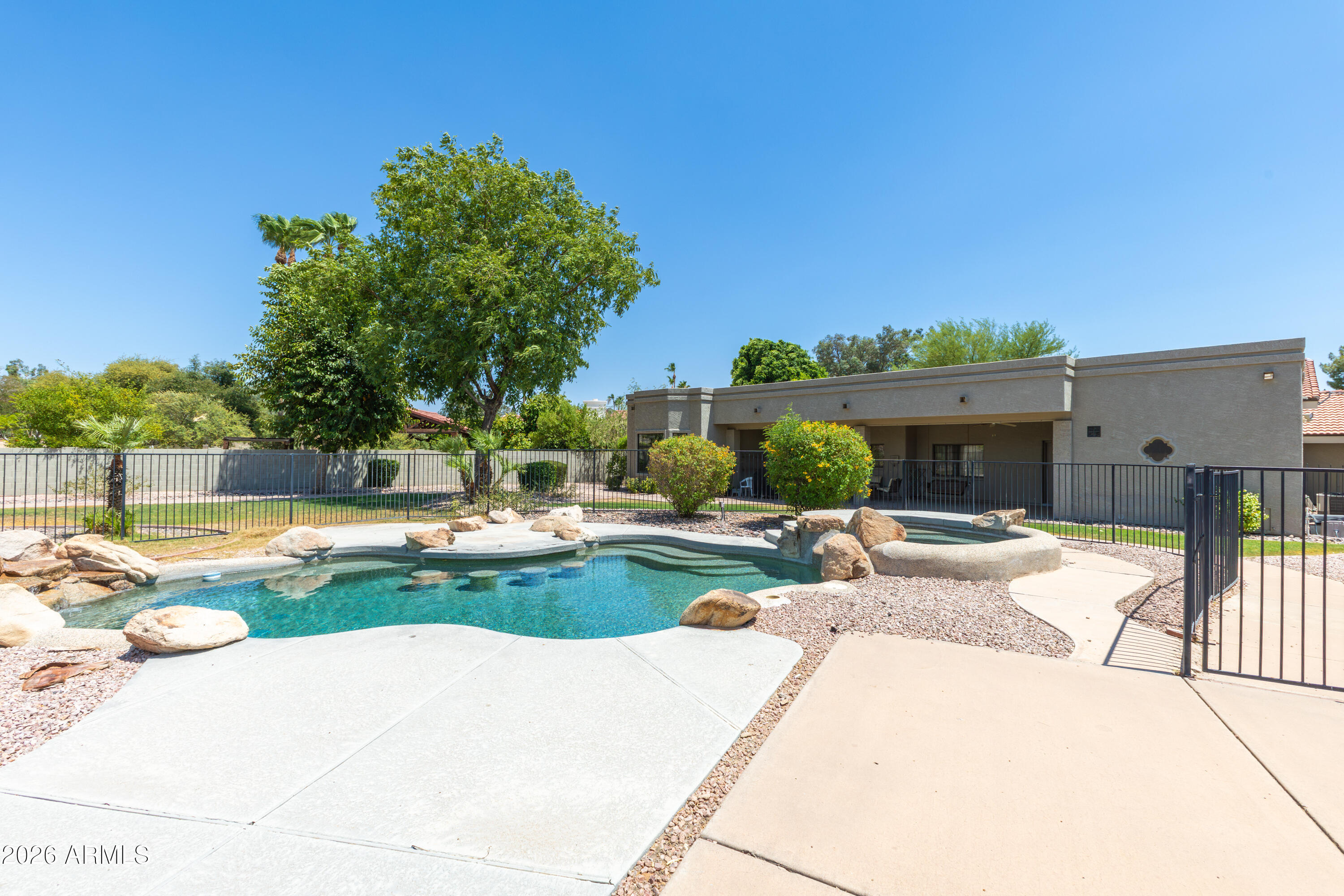 8144 E APPALOOSA Trail