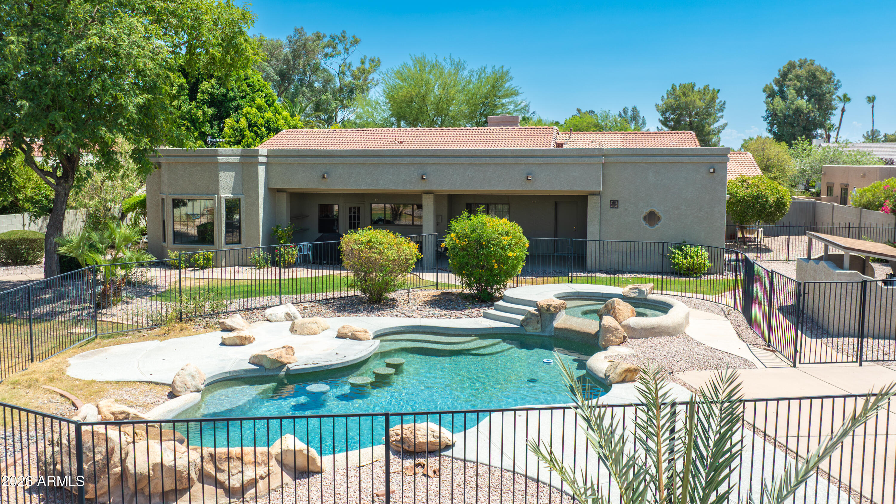 8144 E APPALOOSA Trail