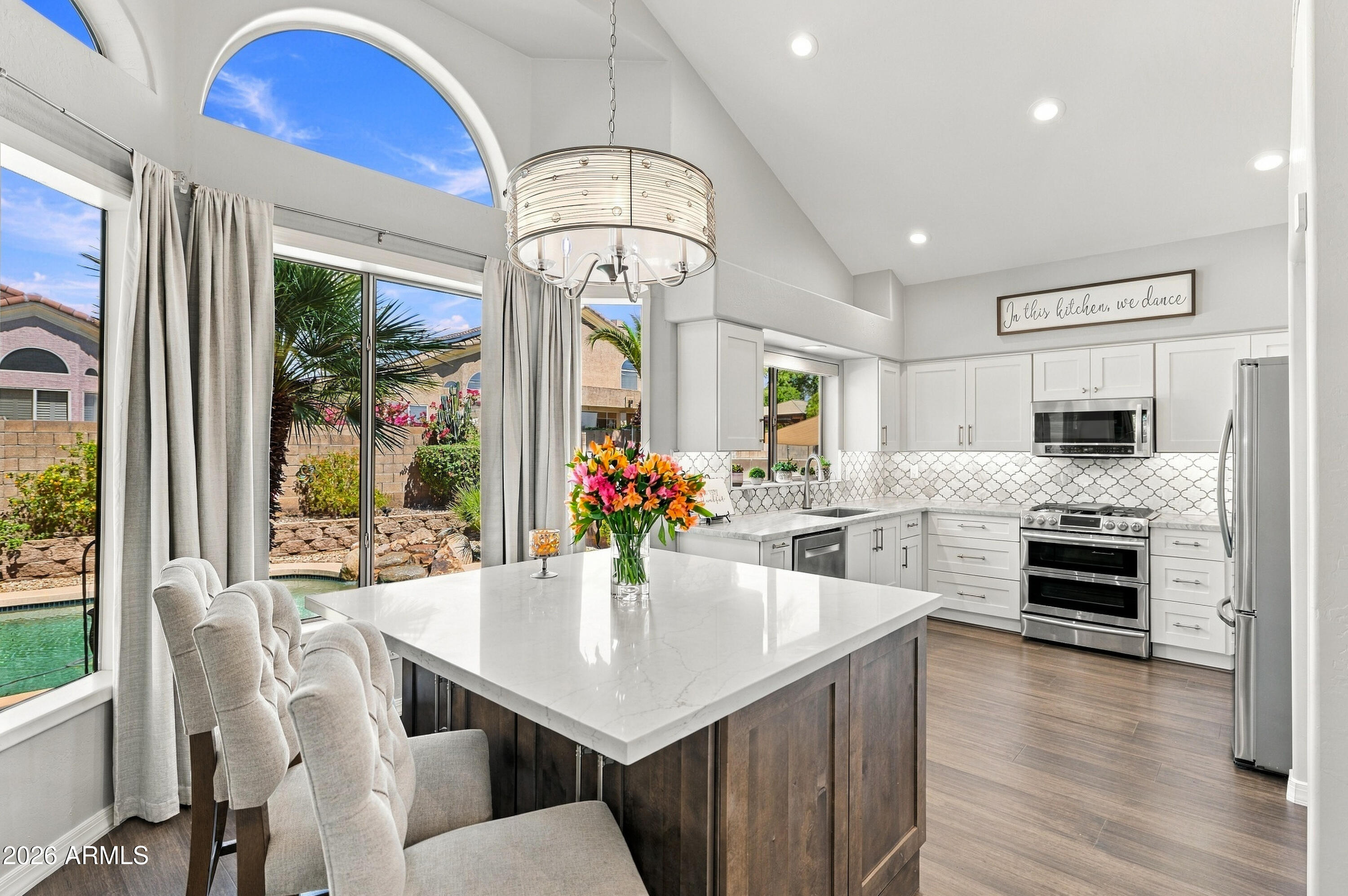 5548 E CAMPO BELLO Drive