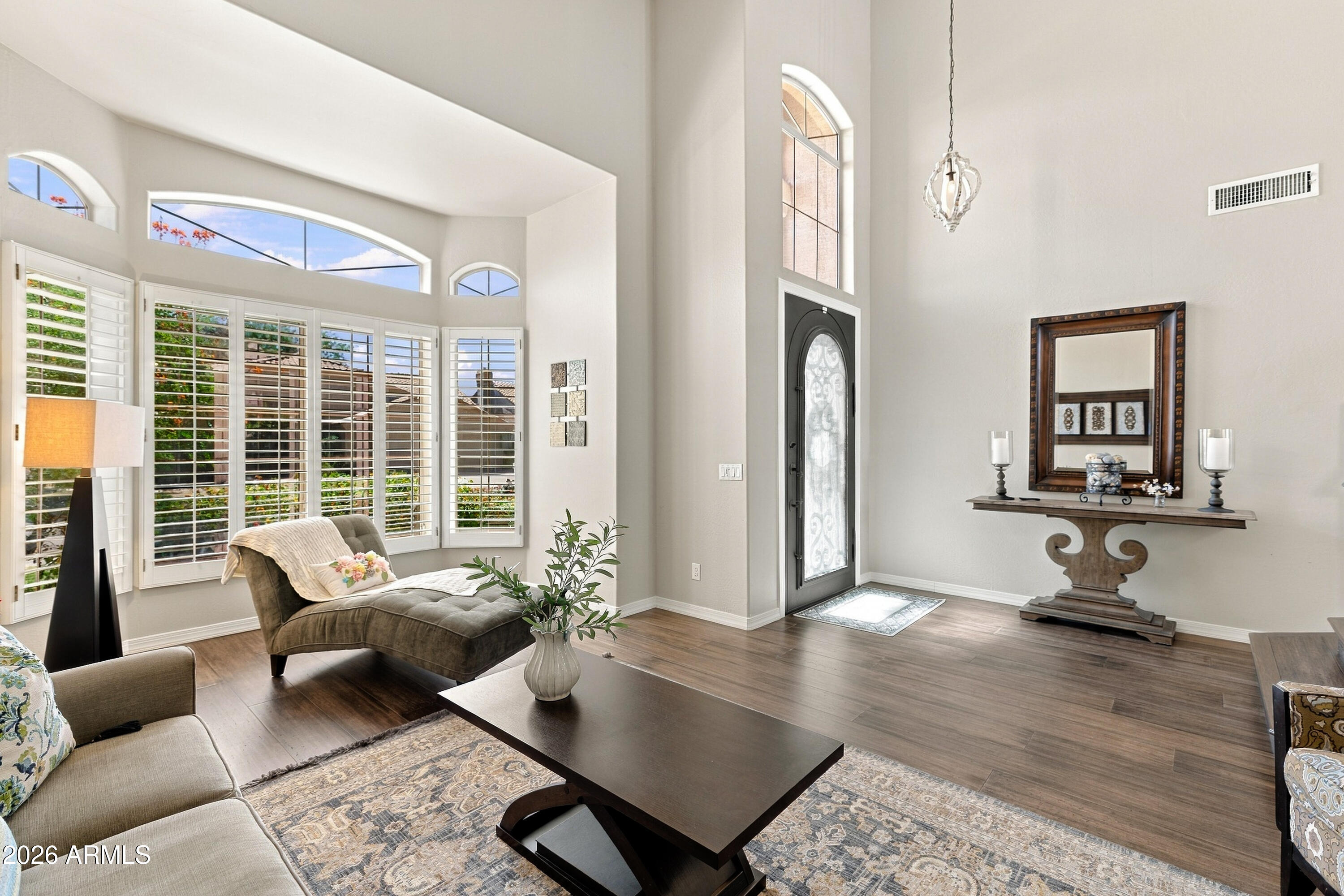 5548 E CAMPO BELLO Drive