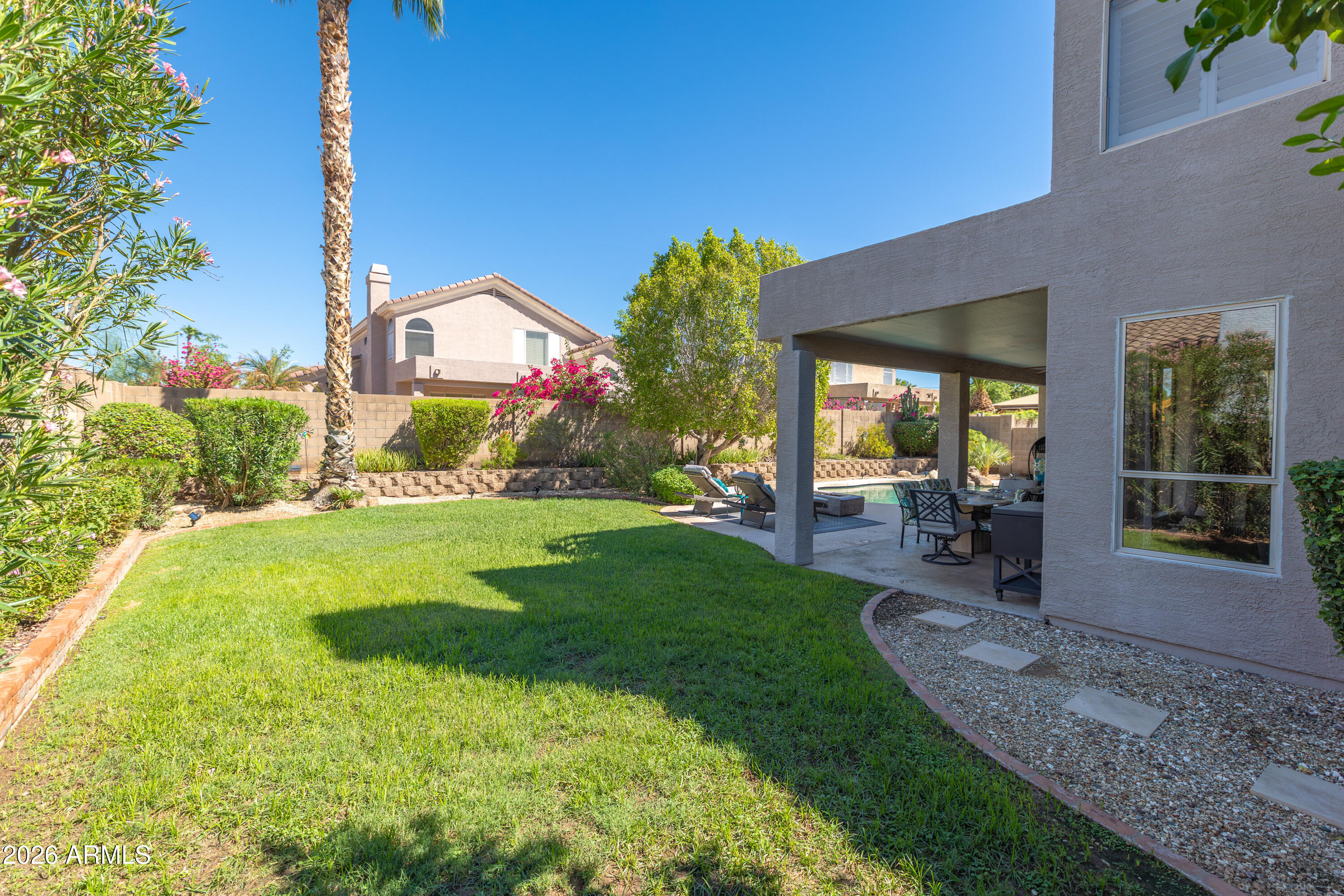 5548 E CAMPO BELLO Drive