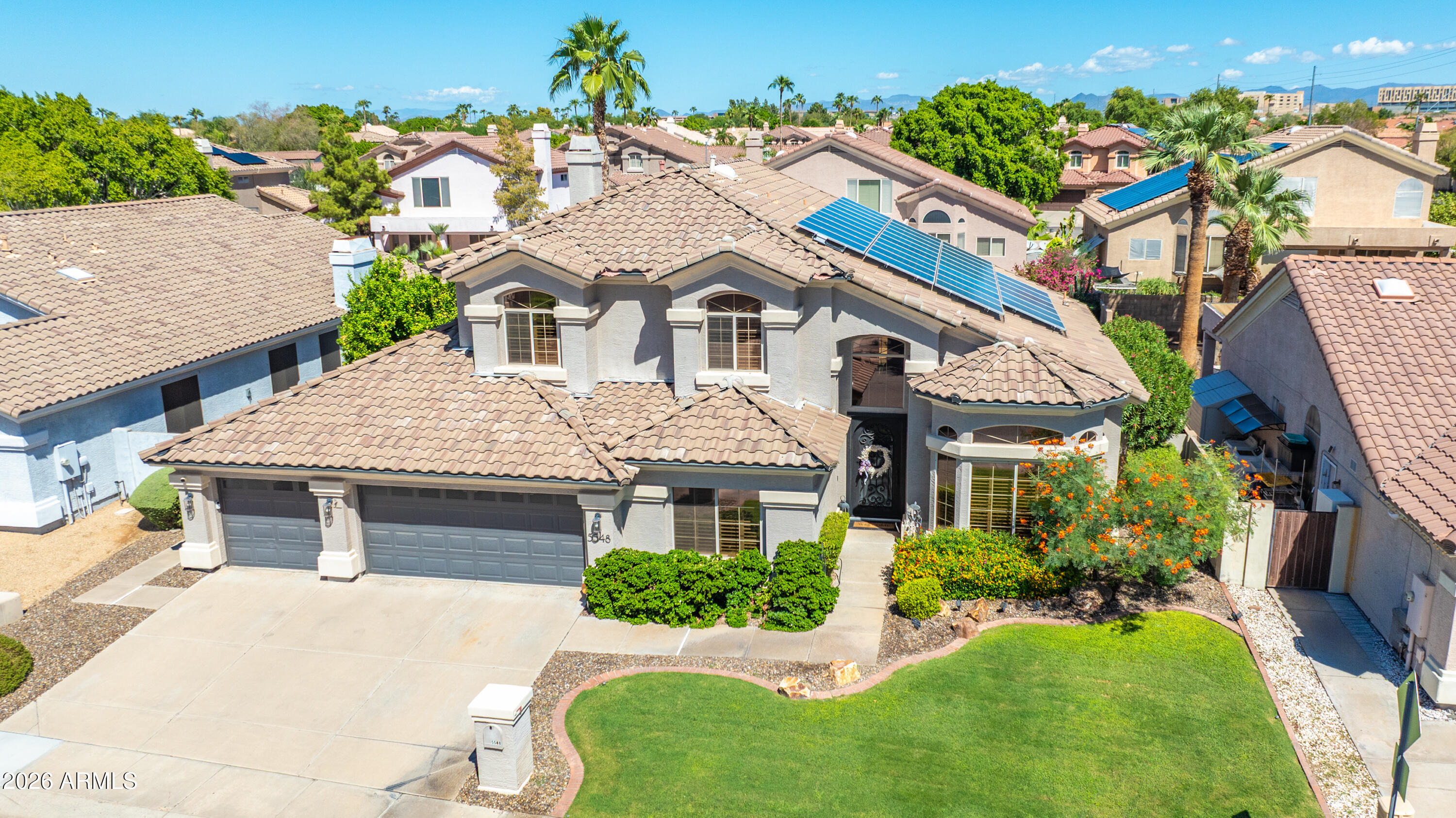 5548 E CAMPO BELLO Drive
