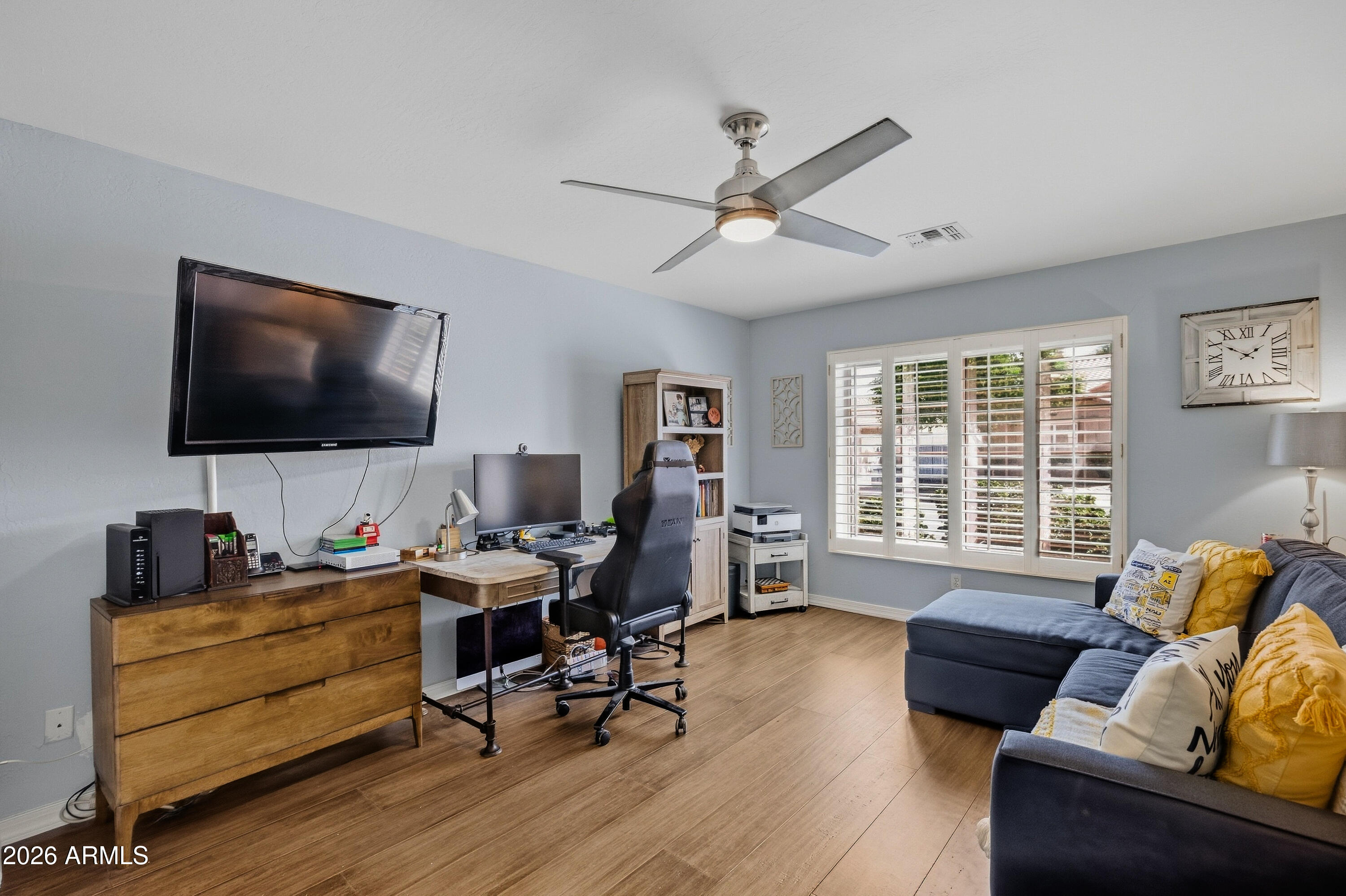 5548 E CAMPO BELLO Drive