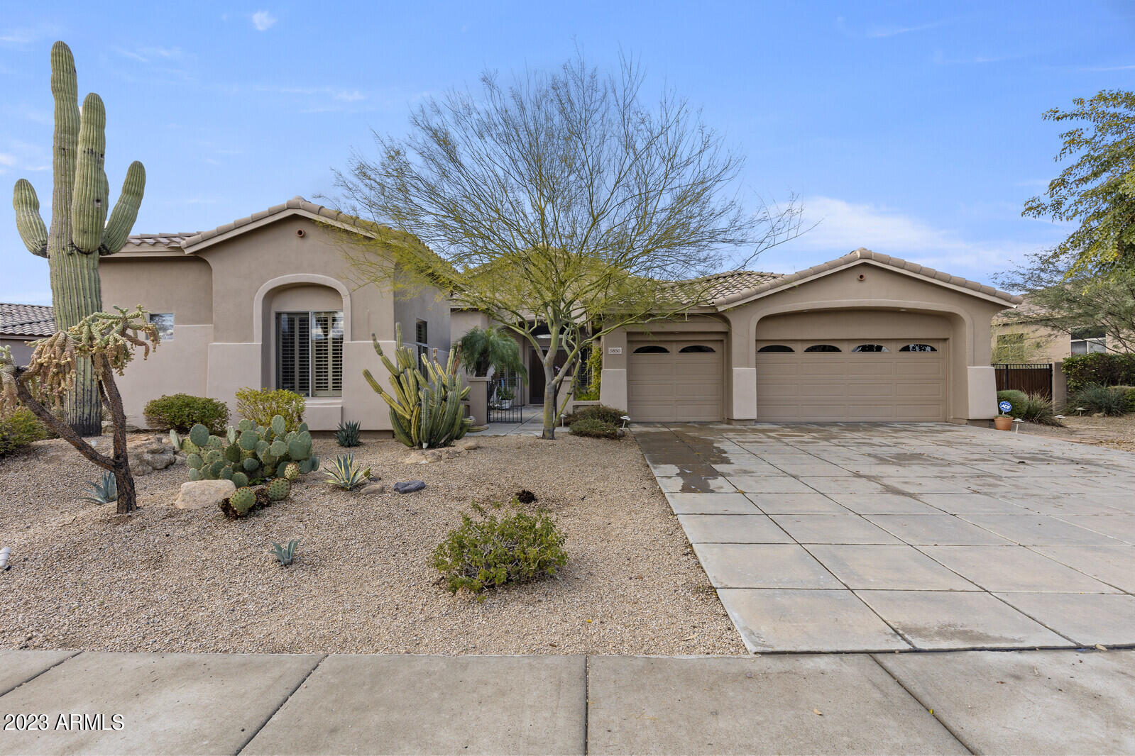 5850 E NIGHT GLOW Circle
