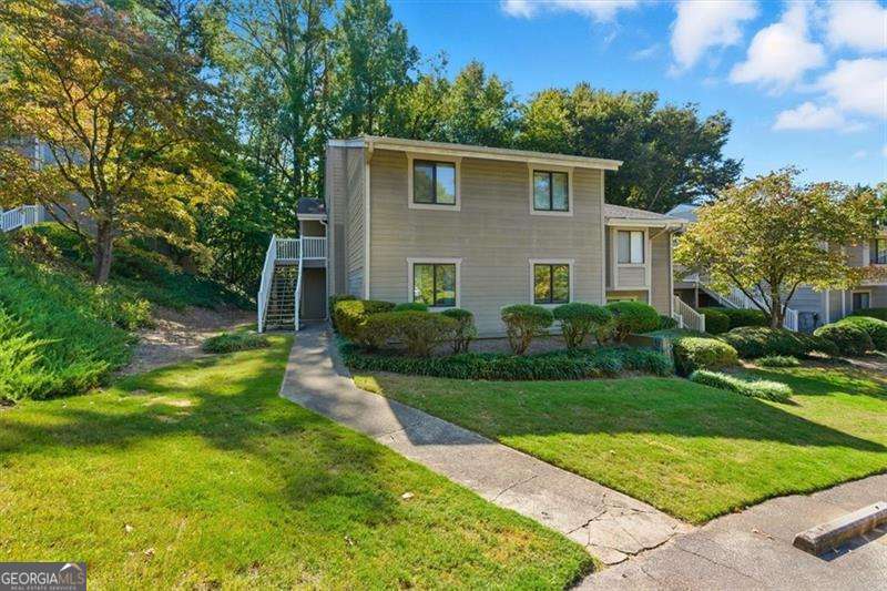 2907 Ironwood Road