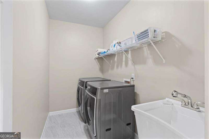 1224 Cobblemill Cove NW