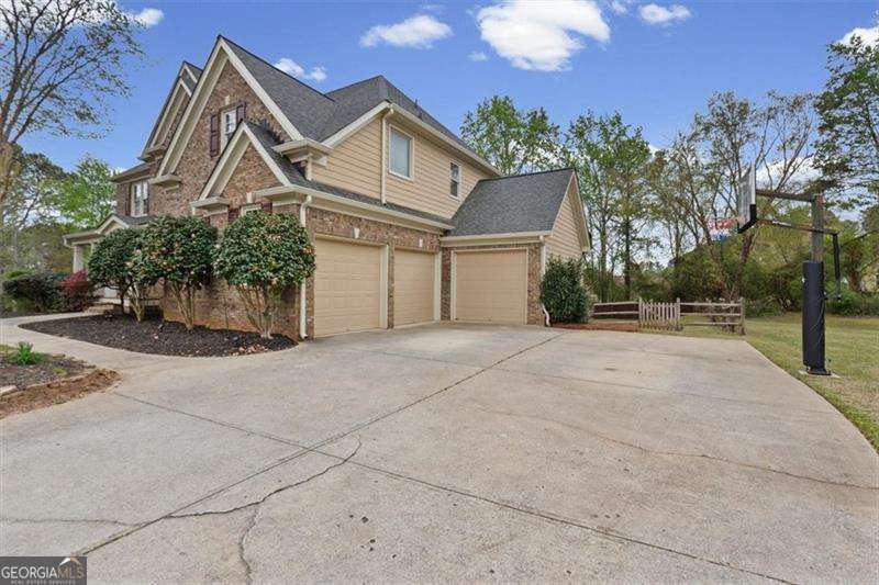 1224 Cobblemill Cove NW