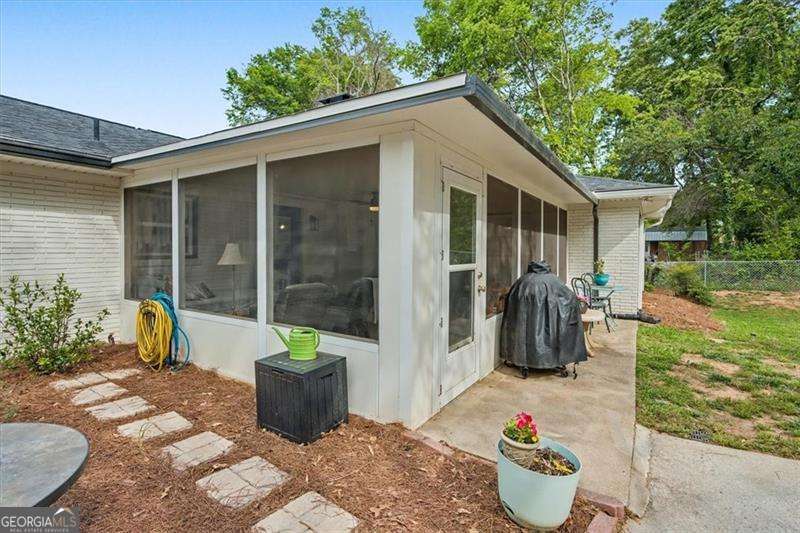 4003 Lafayette Drive